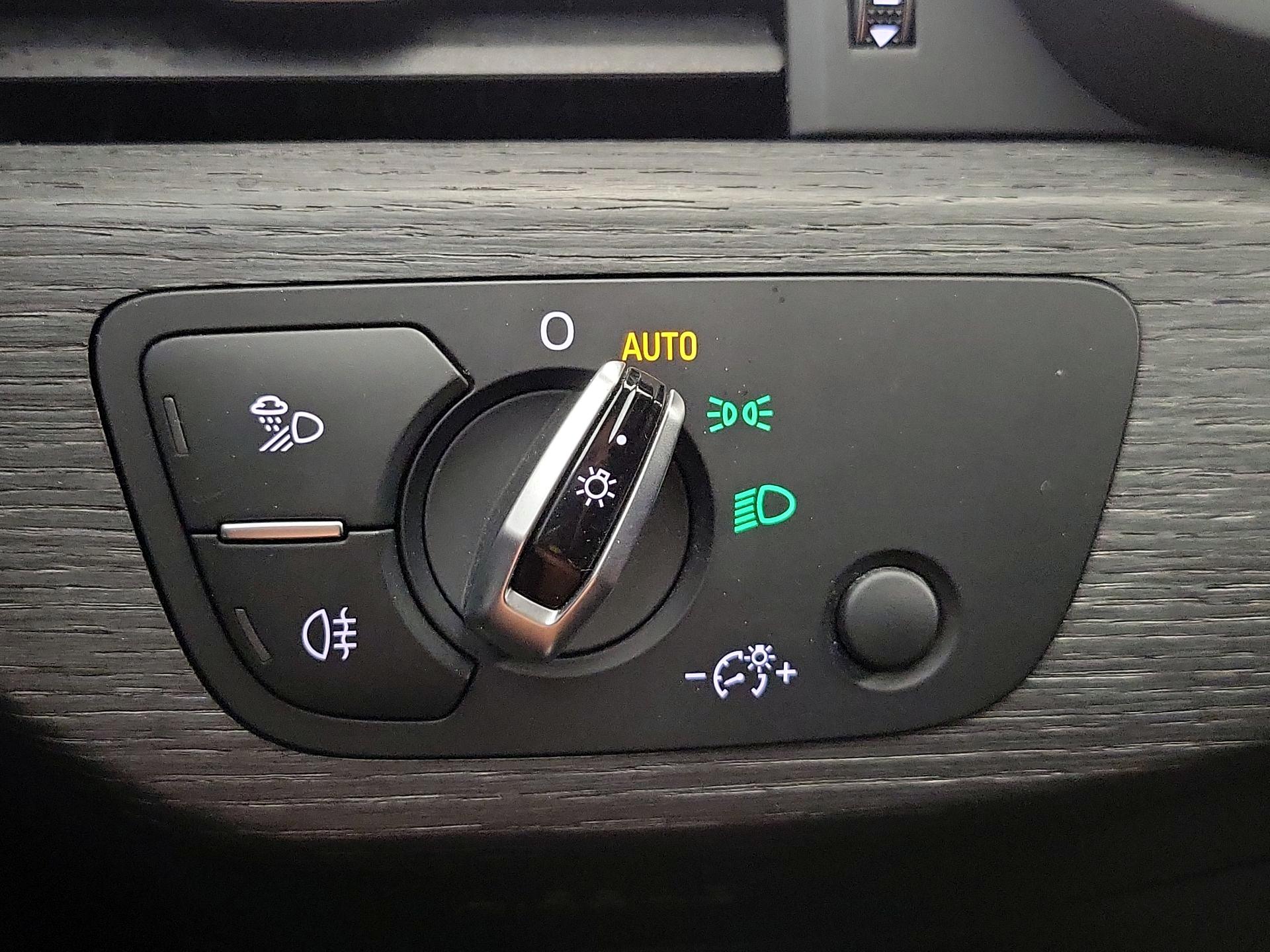 Thumbnail: 2017 Audi A4 - 13