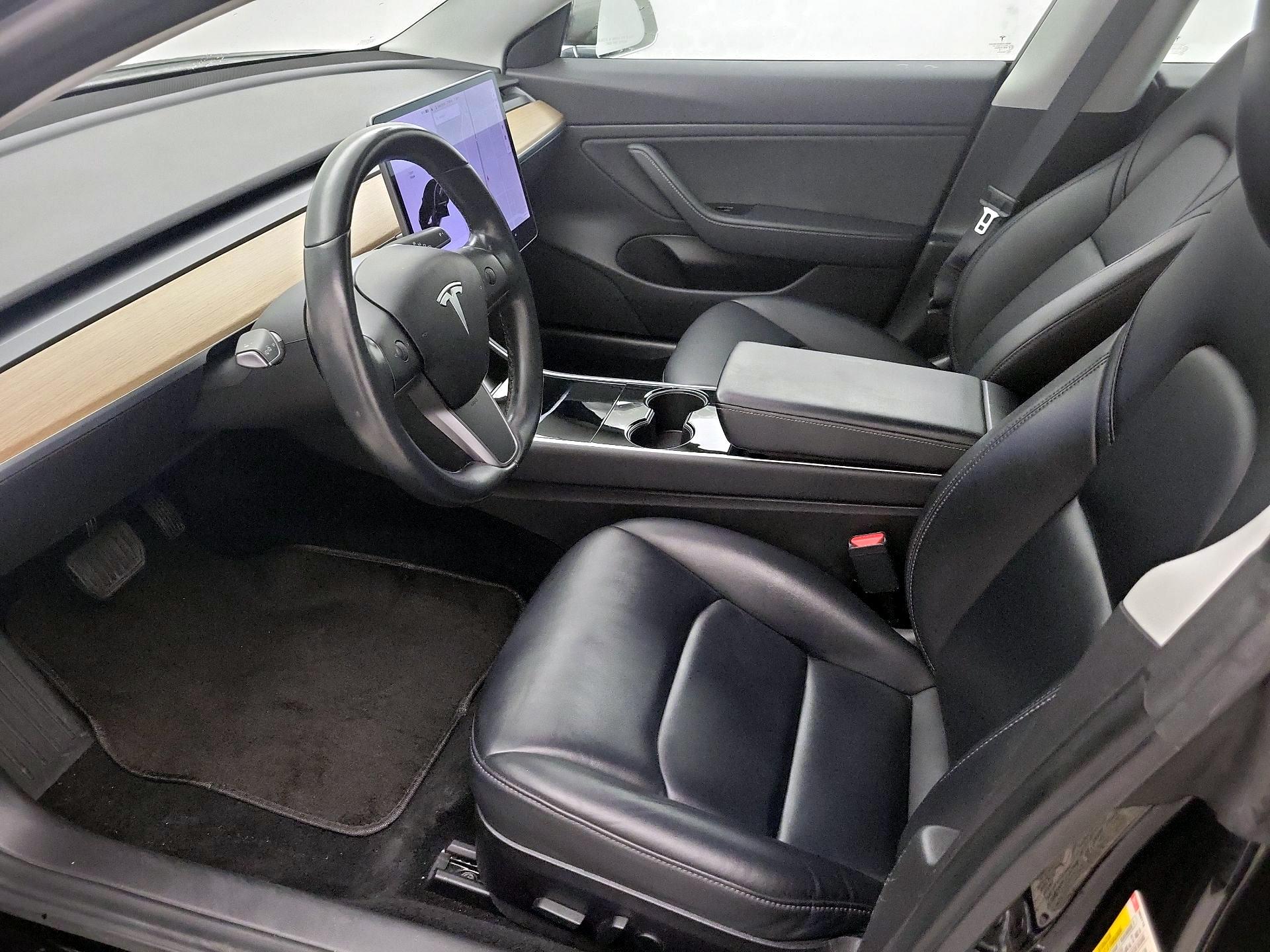 Thumbnail: 2019 Tesla Model 3 - 11