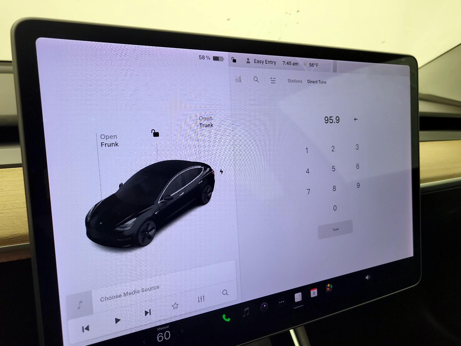 Thumbnail: 2019 Tesla Model 3 - 15