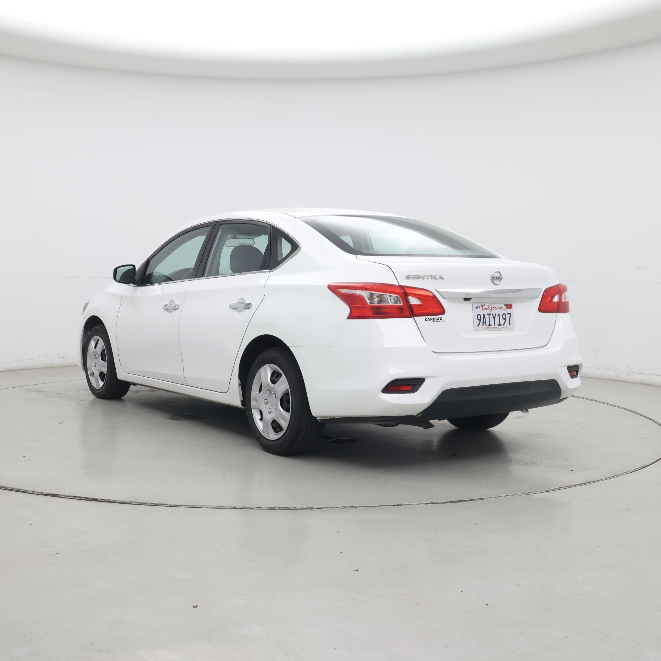 Thumbnail: 2018 Nissan Sentra - 2