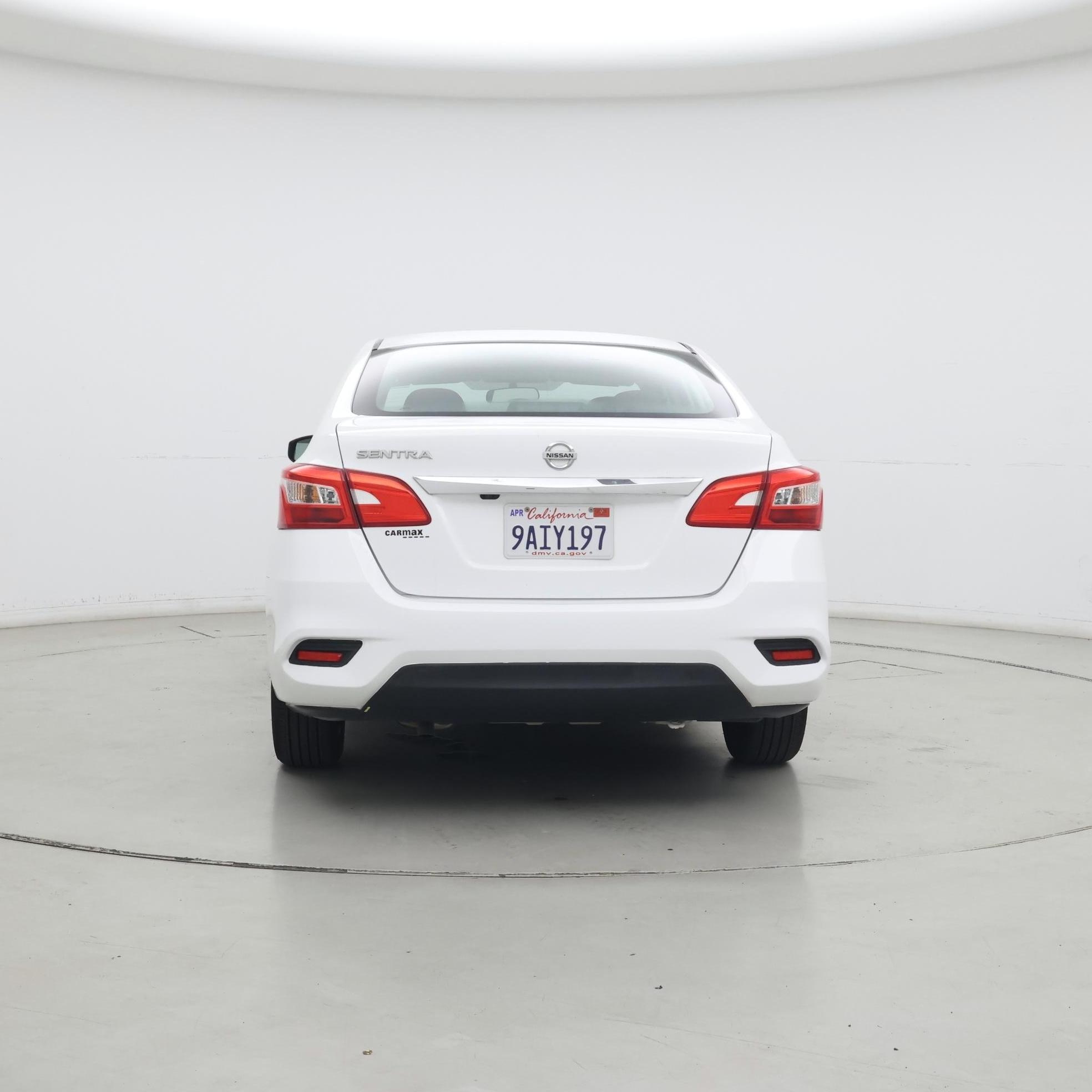 Thumbnail: 2018 Nissan Sentra - 6