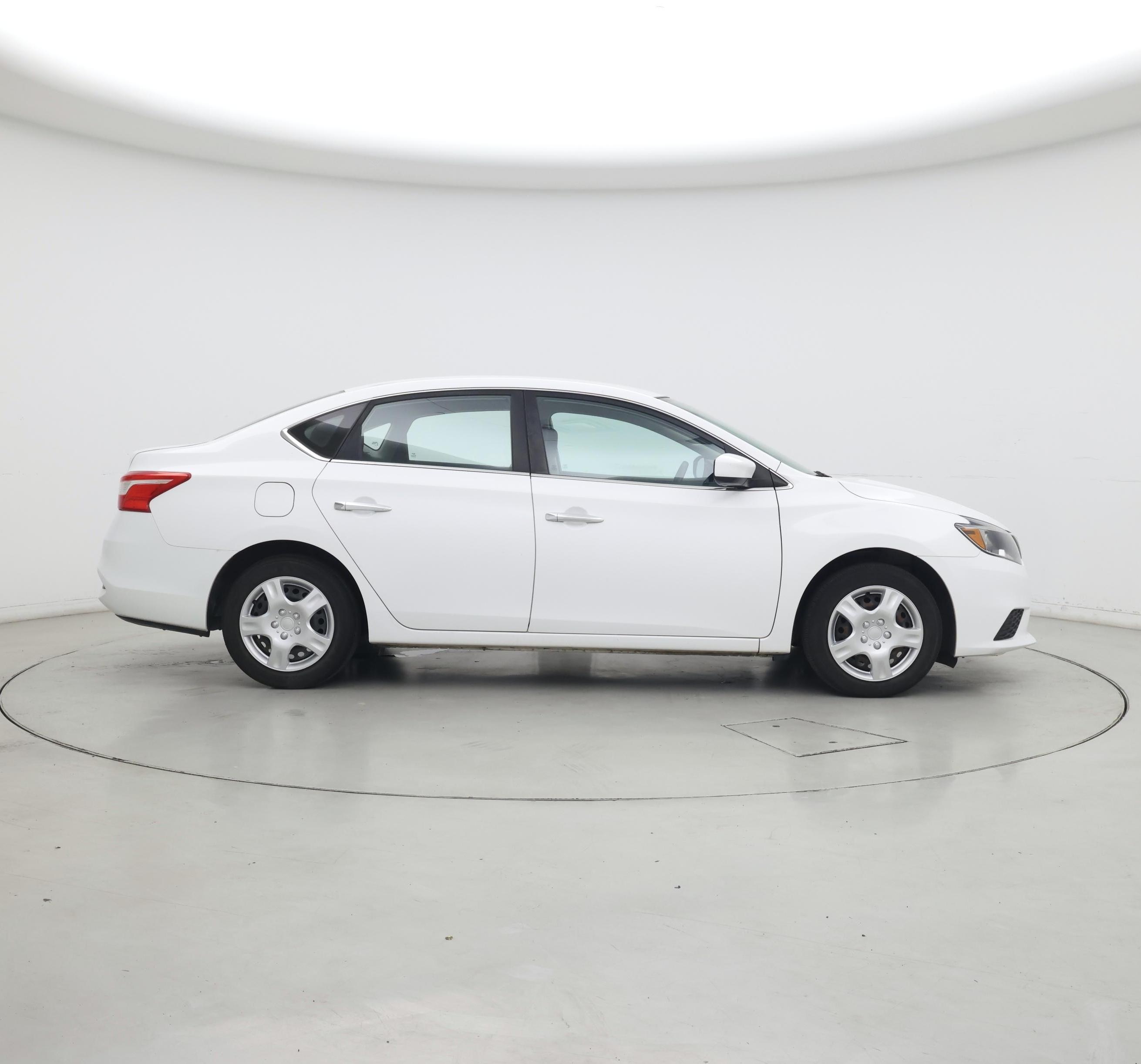 Thumbnail: 2018 Nissan Sentra - 7