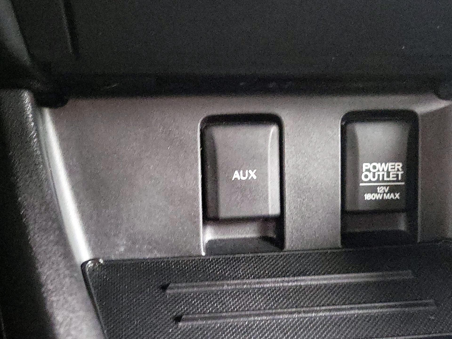 Thumbnail: 2014 Honda Civic - 18