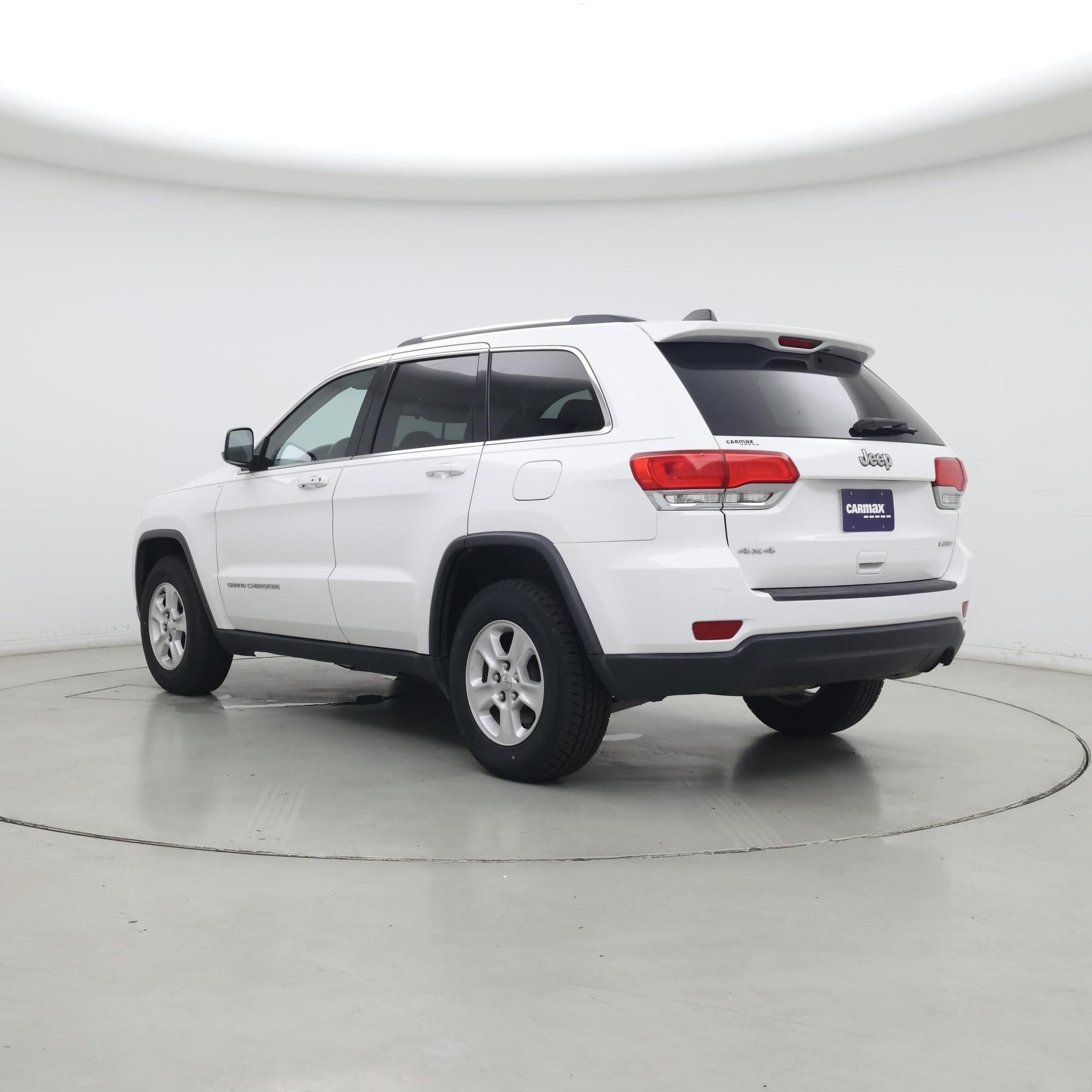 Thumbnail: 2015 Jeep Grand Cherokee - 2