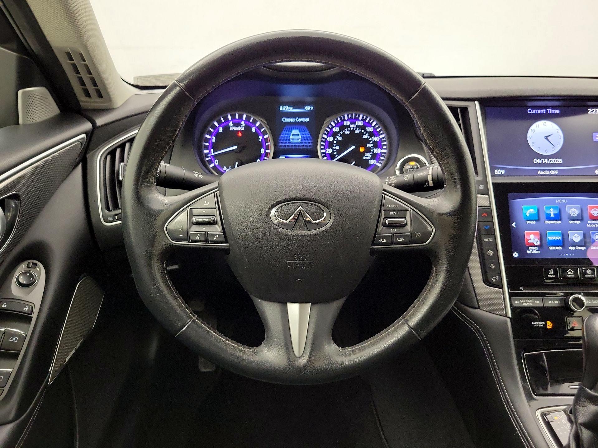Thumbnail: 2017 INFINITI Q50 - 10