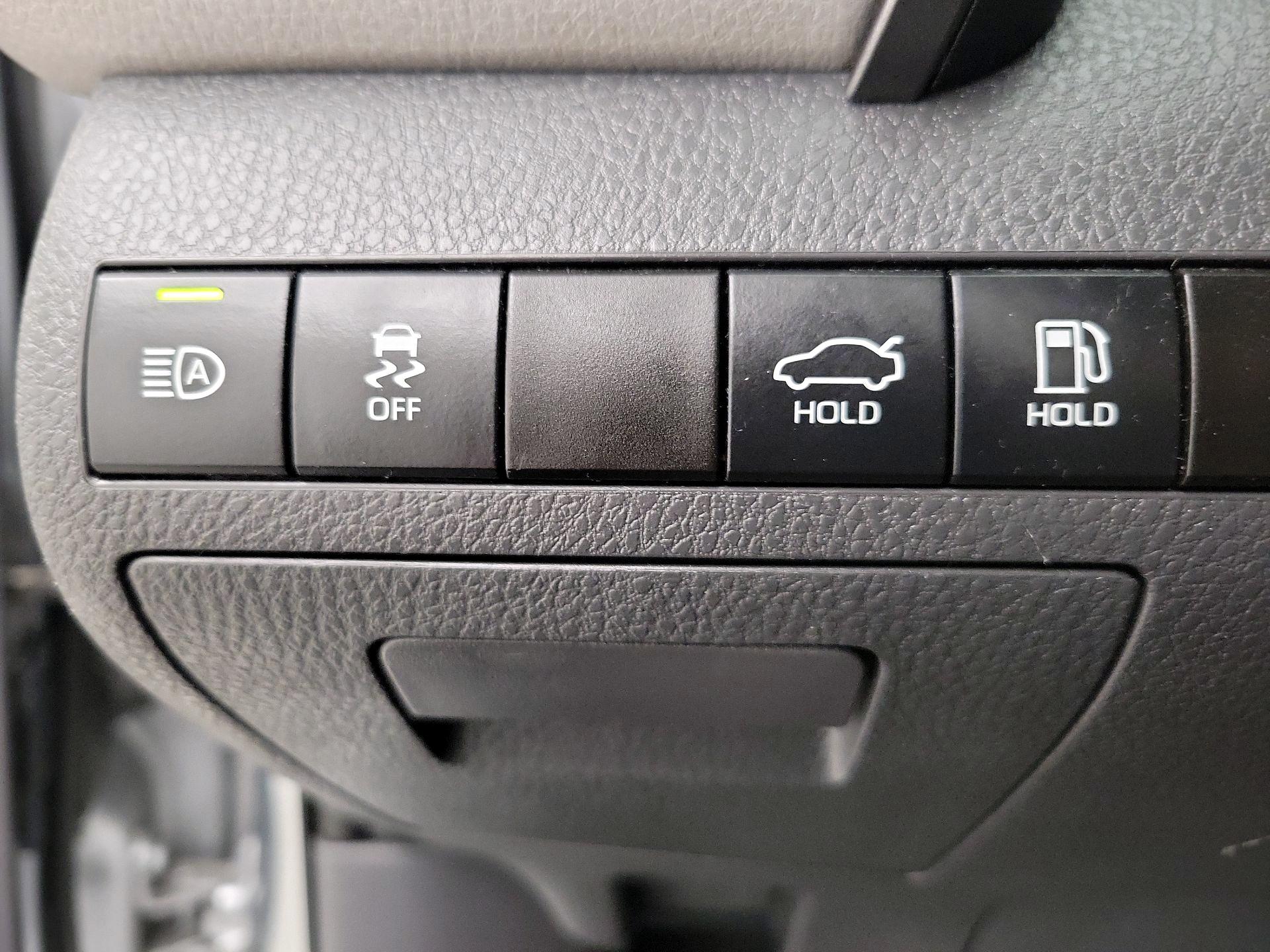 Thumbnail: 2023 Toyota Camry - 13