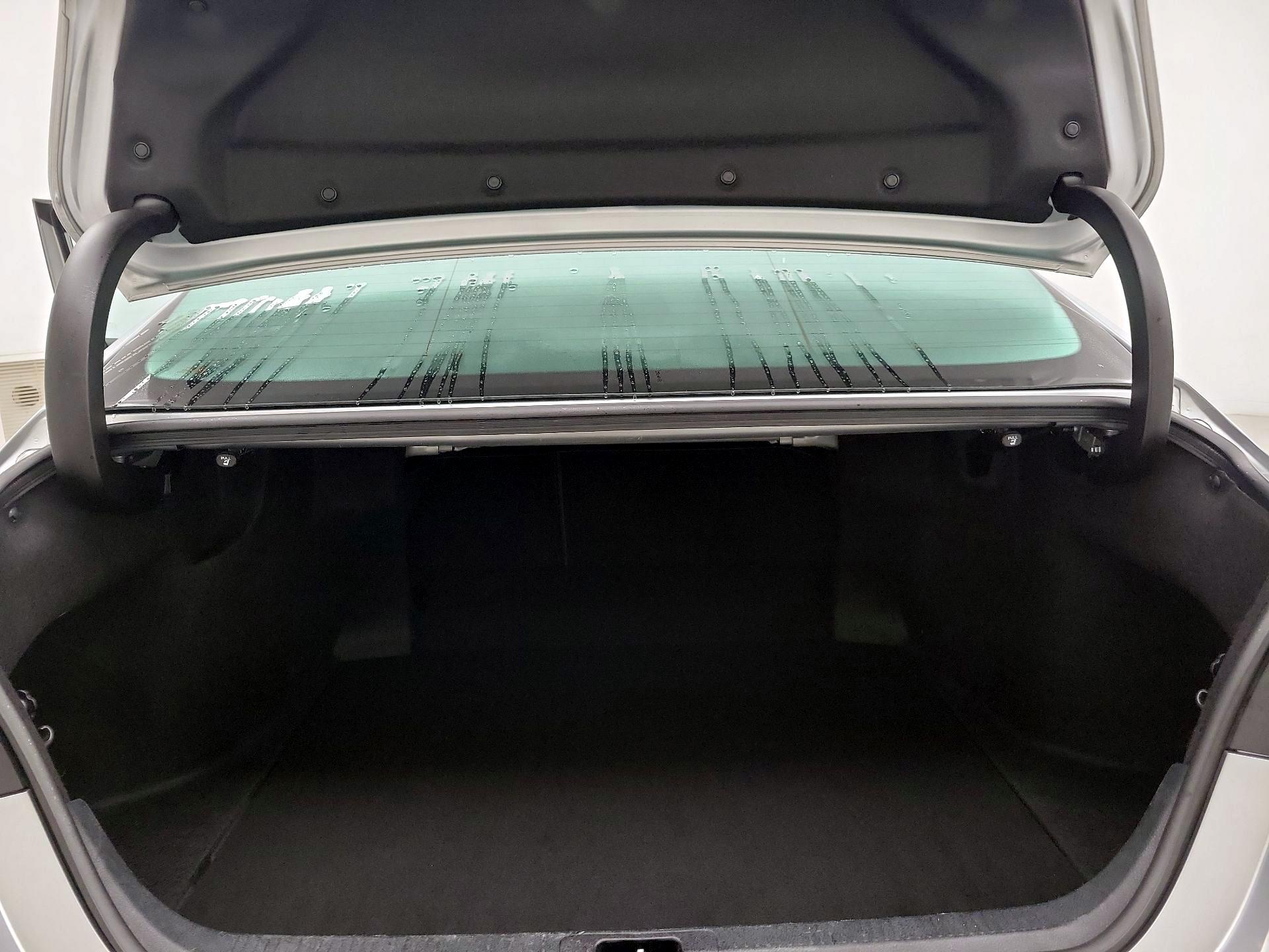 Thumbnail: 2023 Toyota Camry - 20