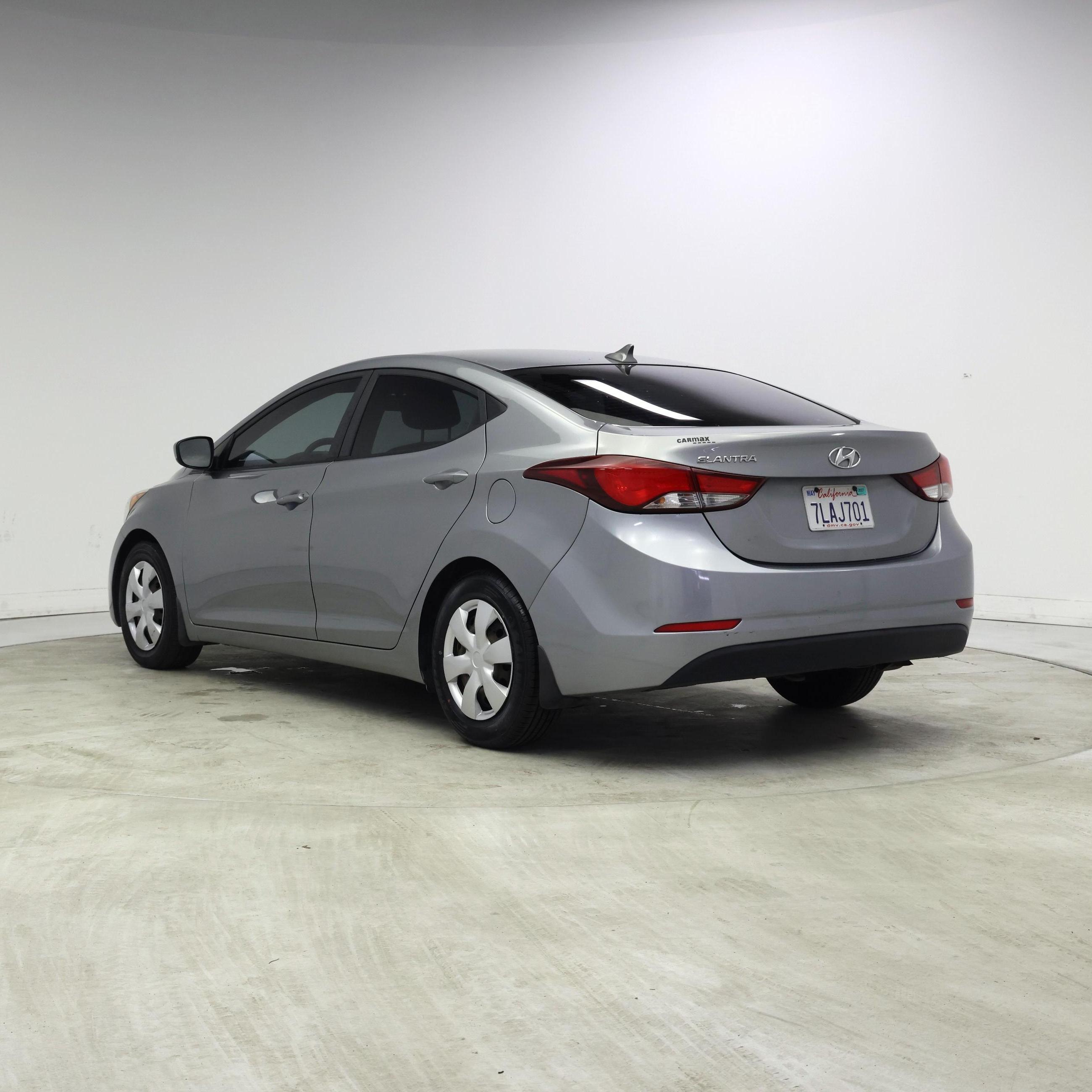Thumbnail: 2016 Hyundai Elantra - 2