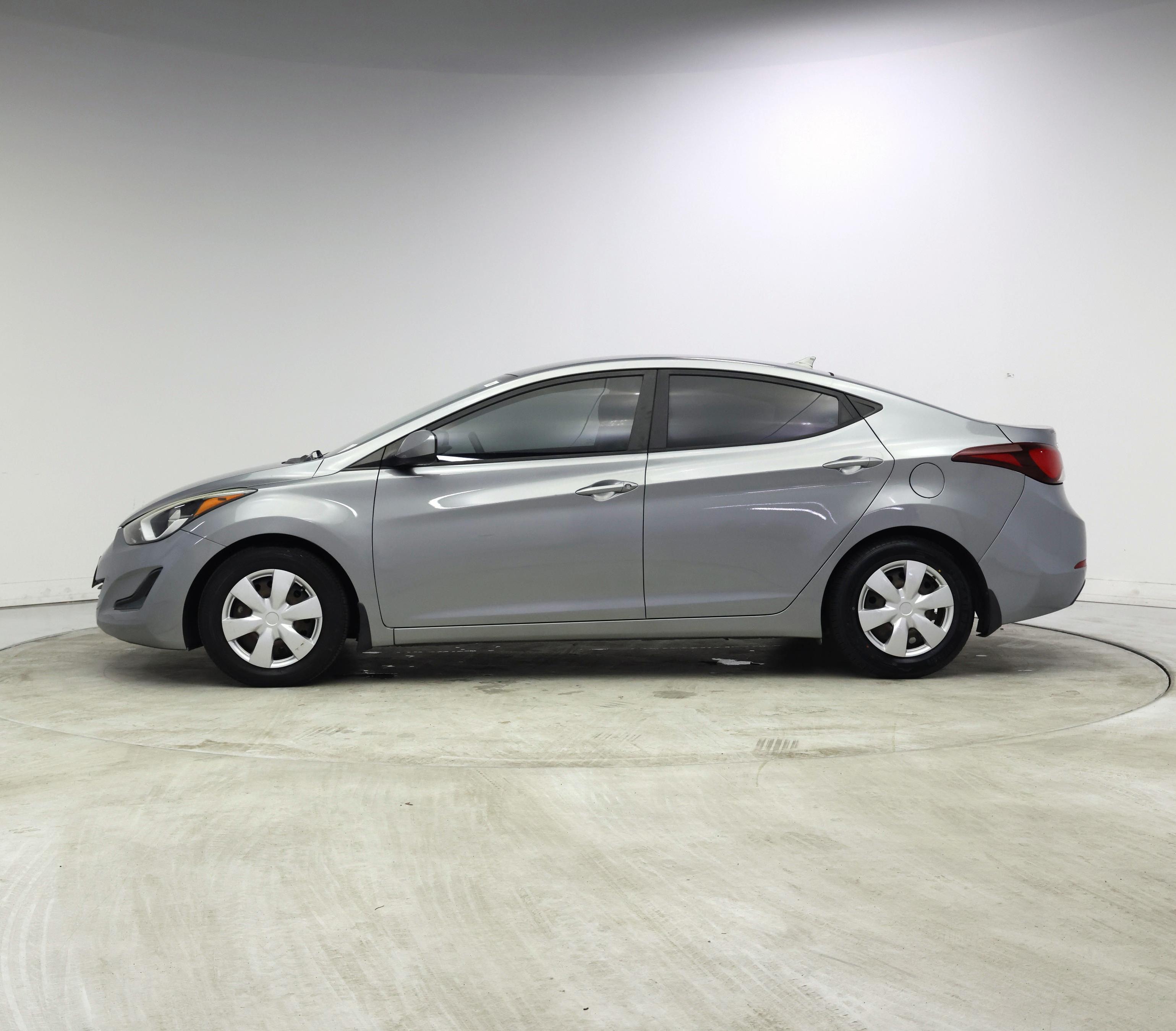 Thumbnail: 2016 Hyundai Elantra - 3