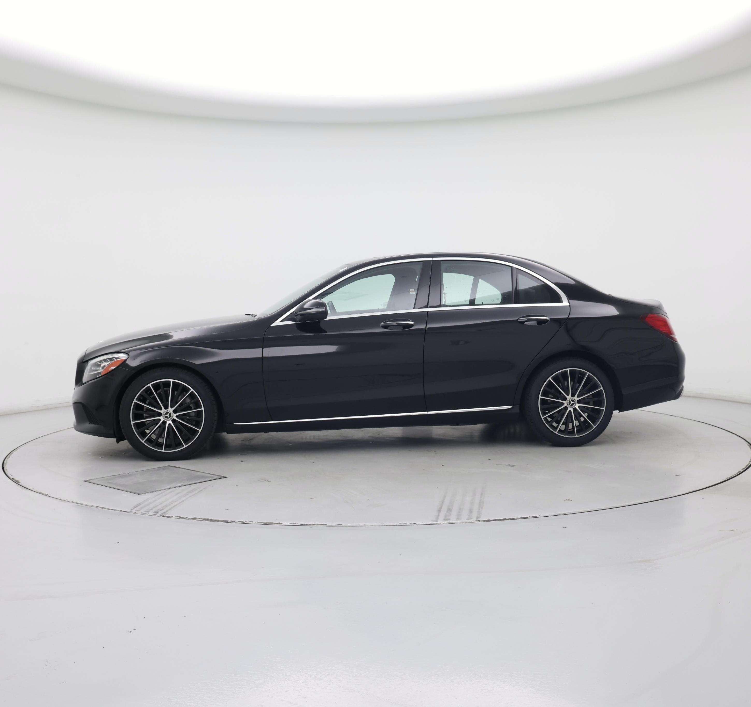 Thumbnail: 2020 Mercedes-Benz C-Class - 3