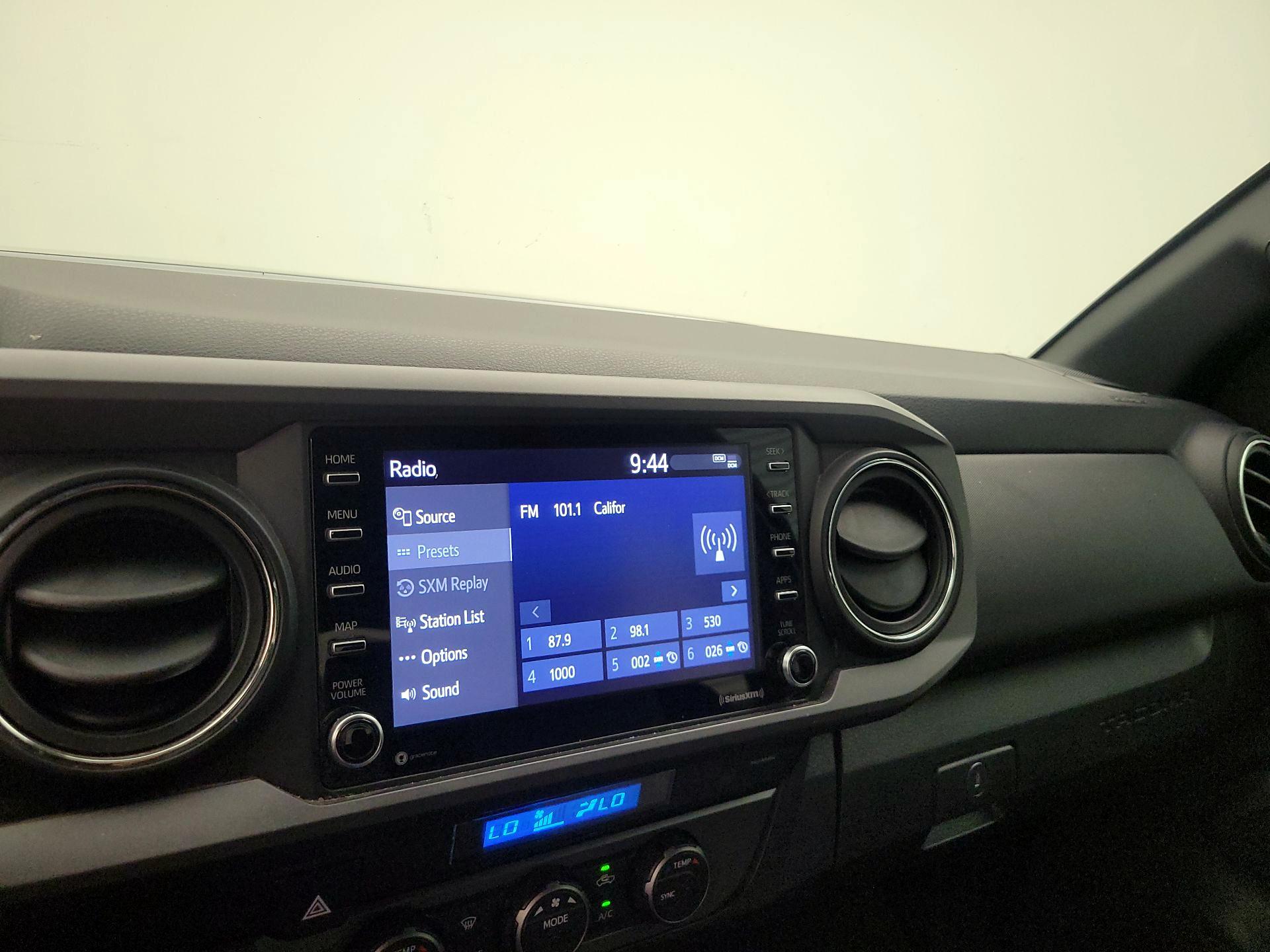 Thumbnail: 2023 Toyota Tacoma - 15