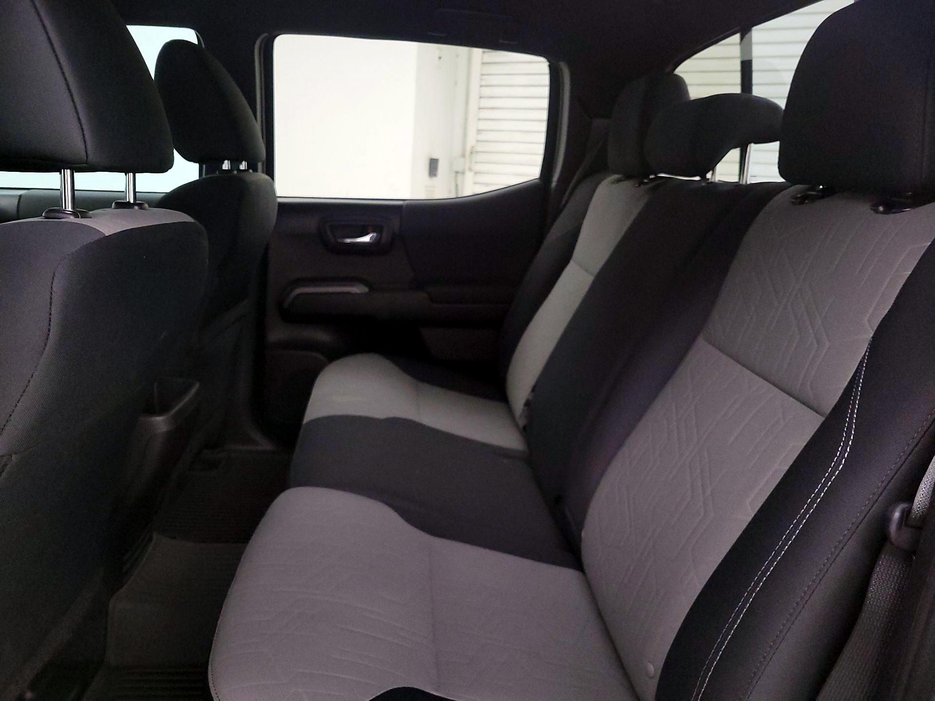 Thumbnail: 2023 Toyota Tacoma - 19