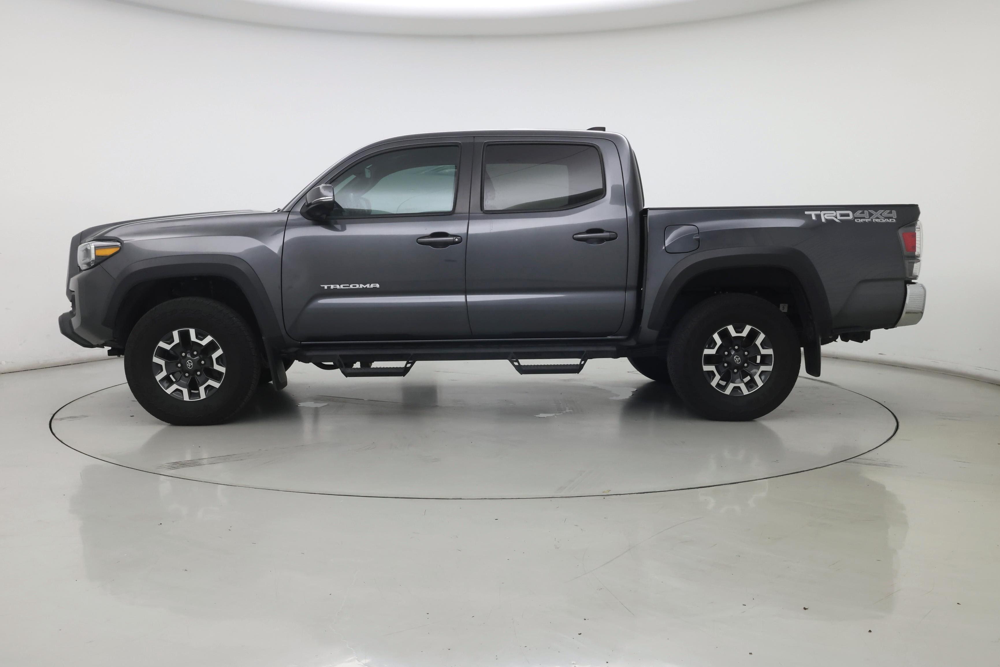 Thumbnail: 2023 Toyota Tacoma - 3