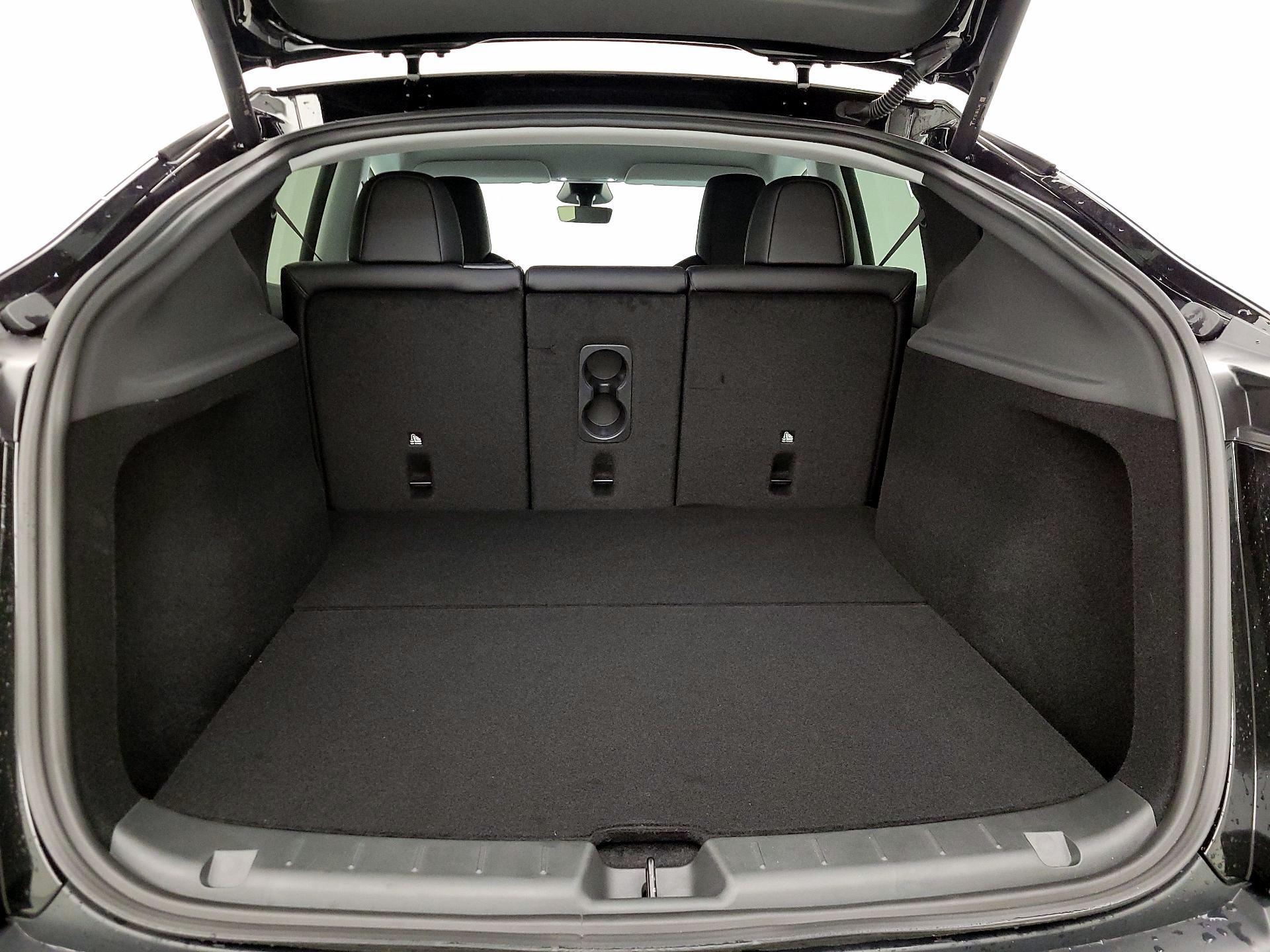 Thumbnail: 2026 Tesla Model Y - 19