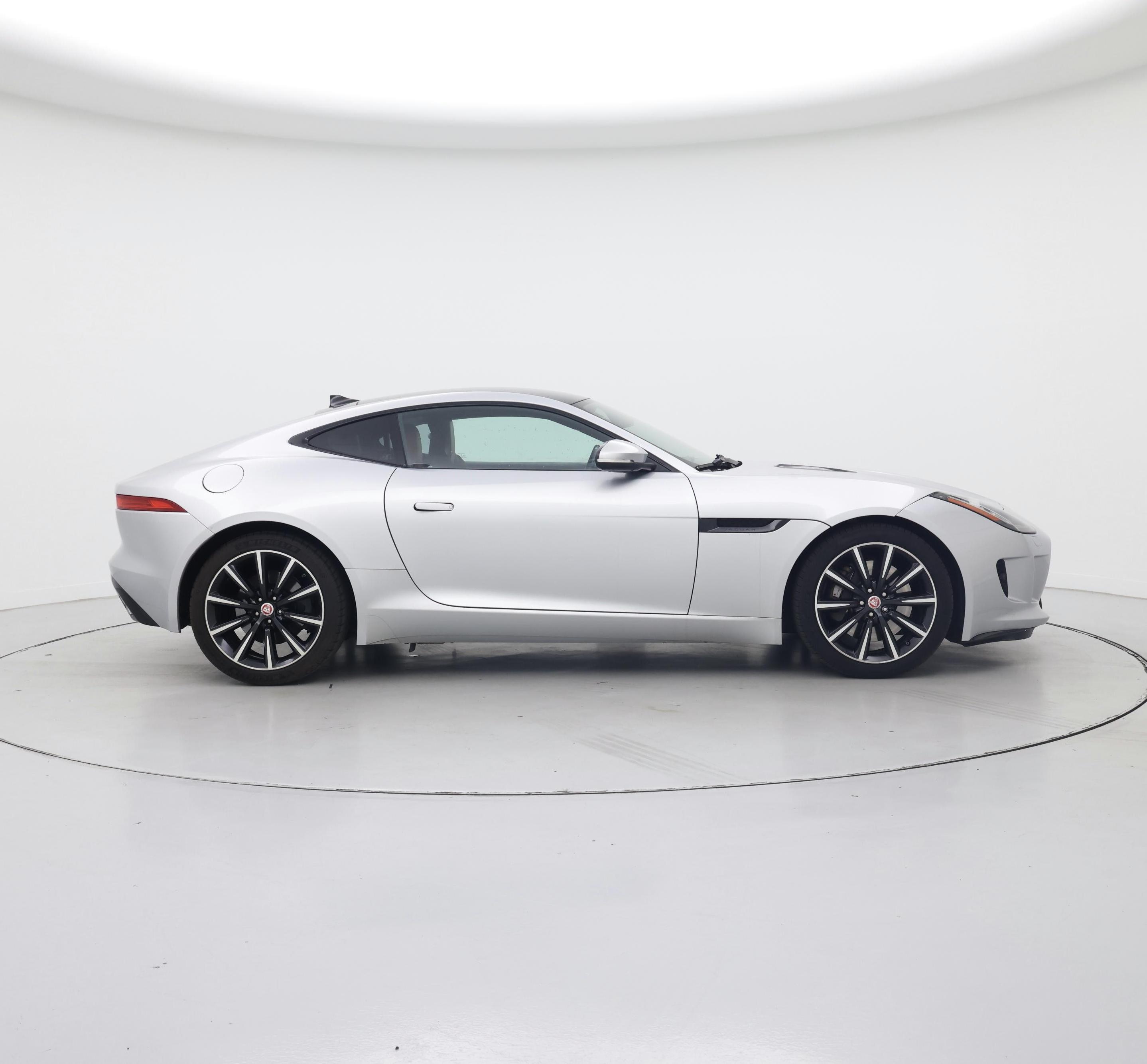 Thumbnail: 2016 Jaguar F-Type - 7