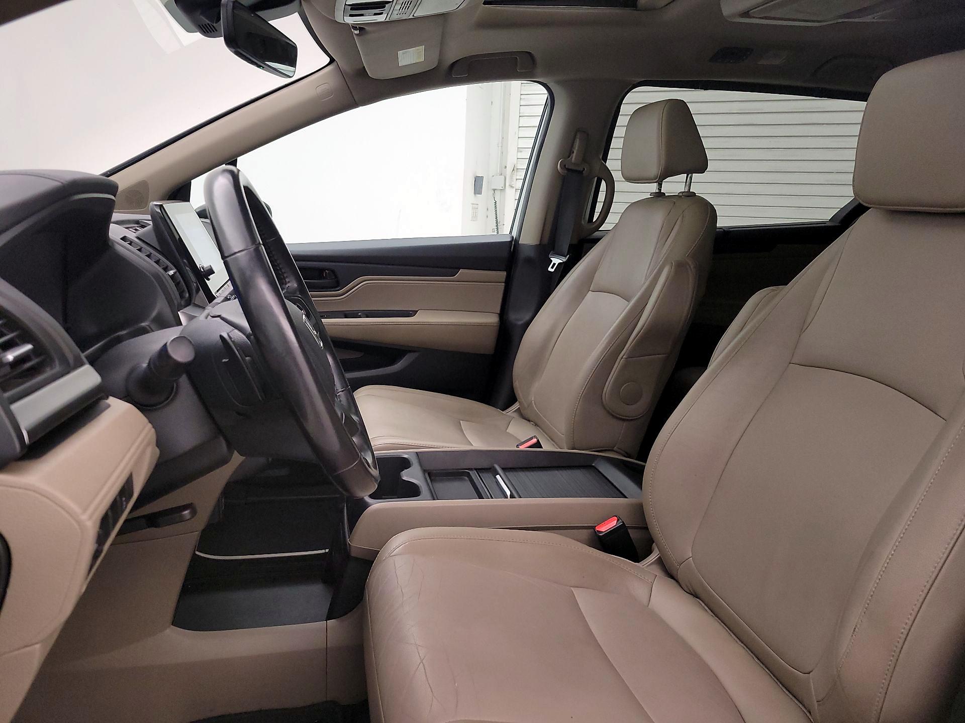Thumbnail: 2020 Honda Odyssey - 11