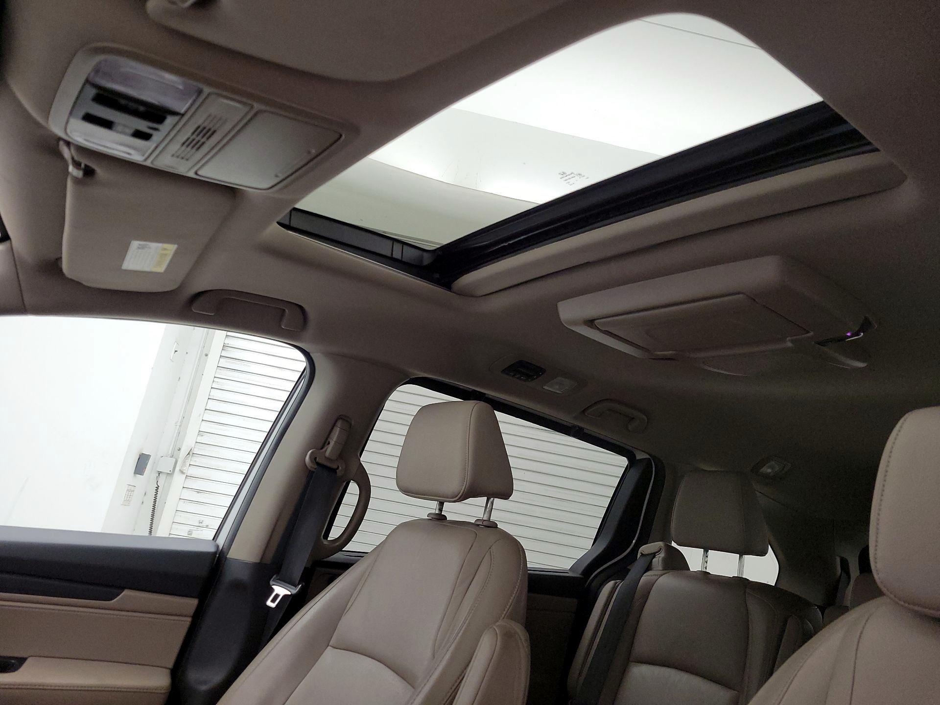 Thumbnail: 2020 Honda Odyssey - 20