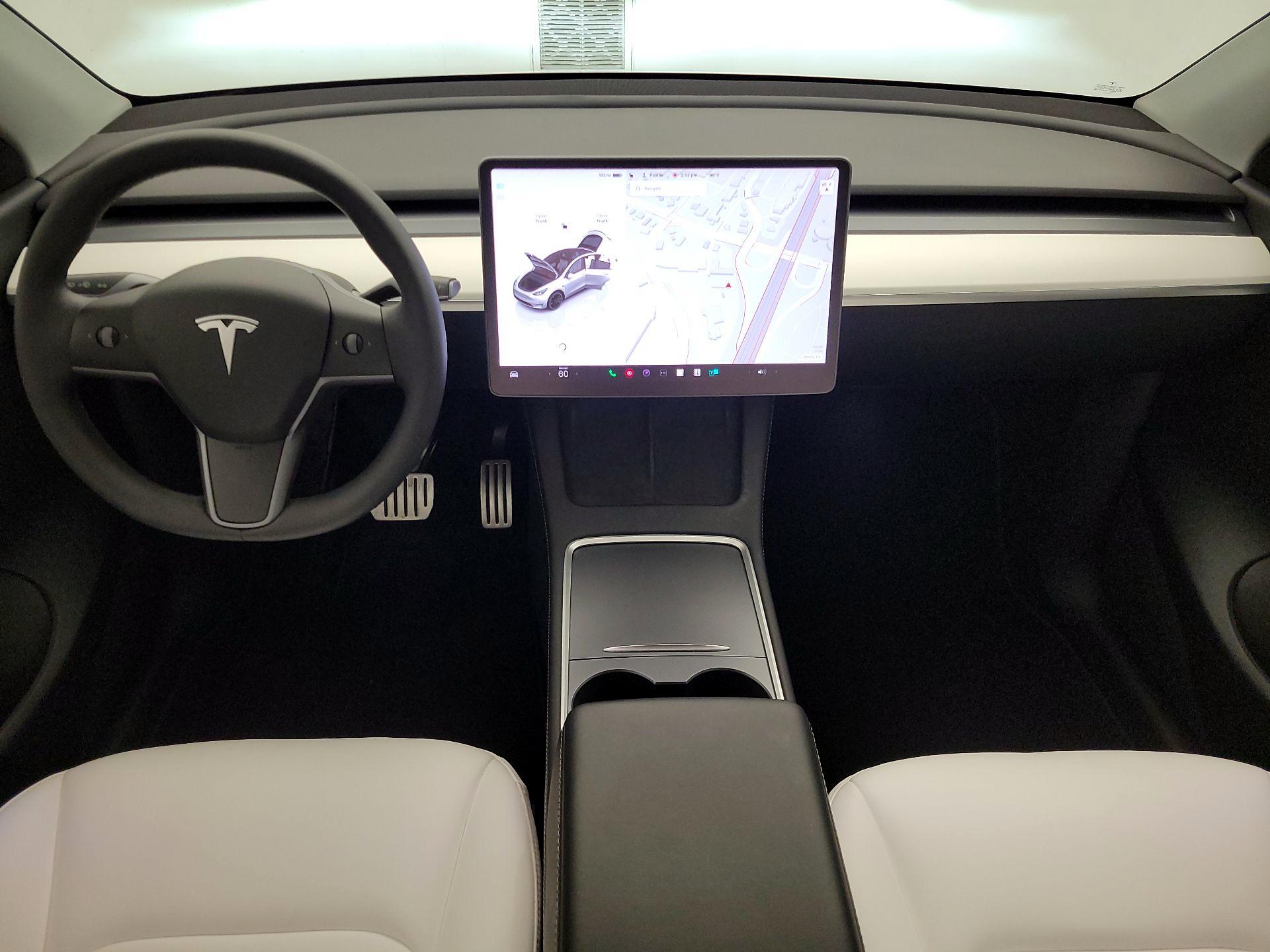 Thumbnail: 2022 Tesla Model Y - 9