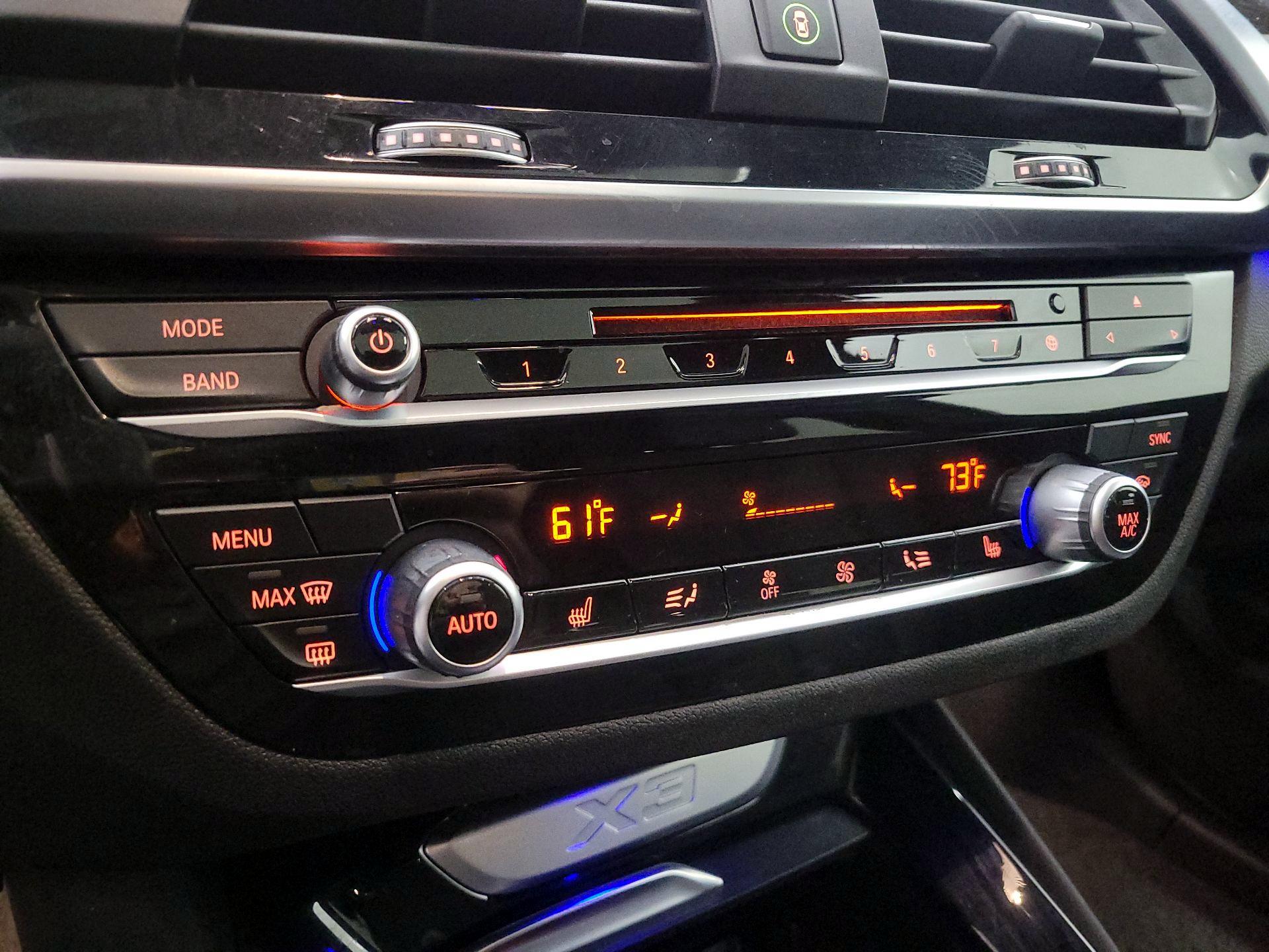 Thumbnail: 2019 BMW X3 - 17