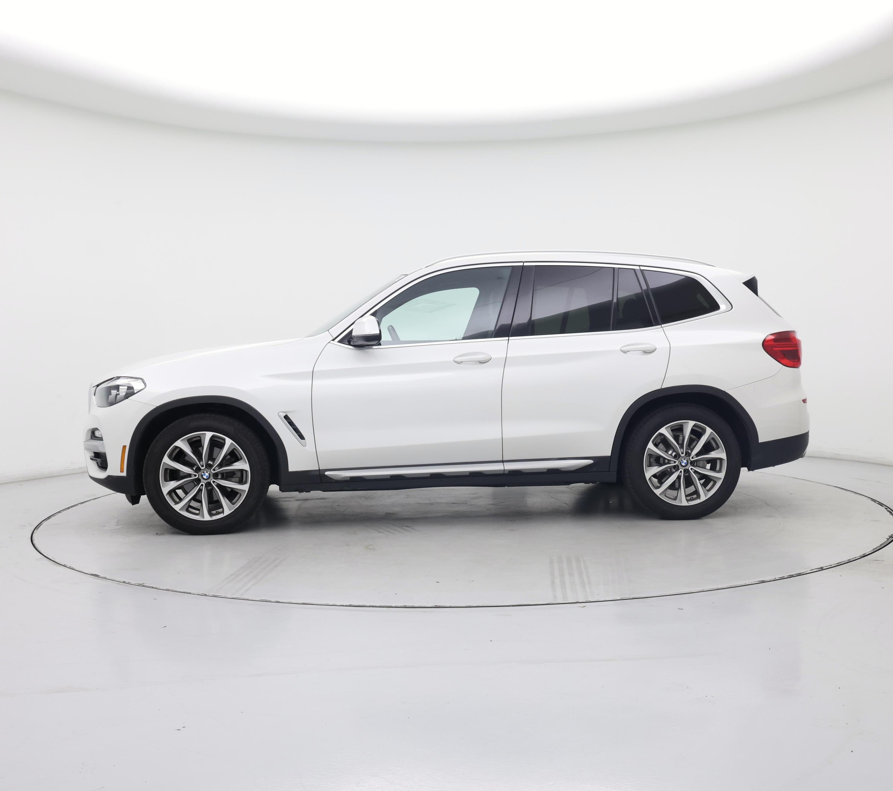 Thumbnail: 2019 BMW X3 - 3