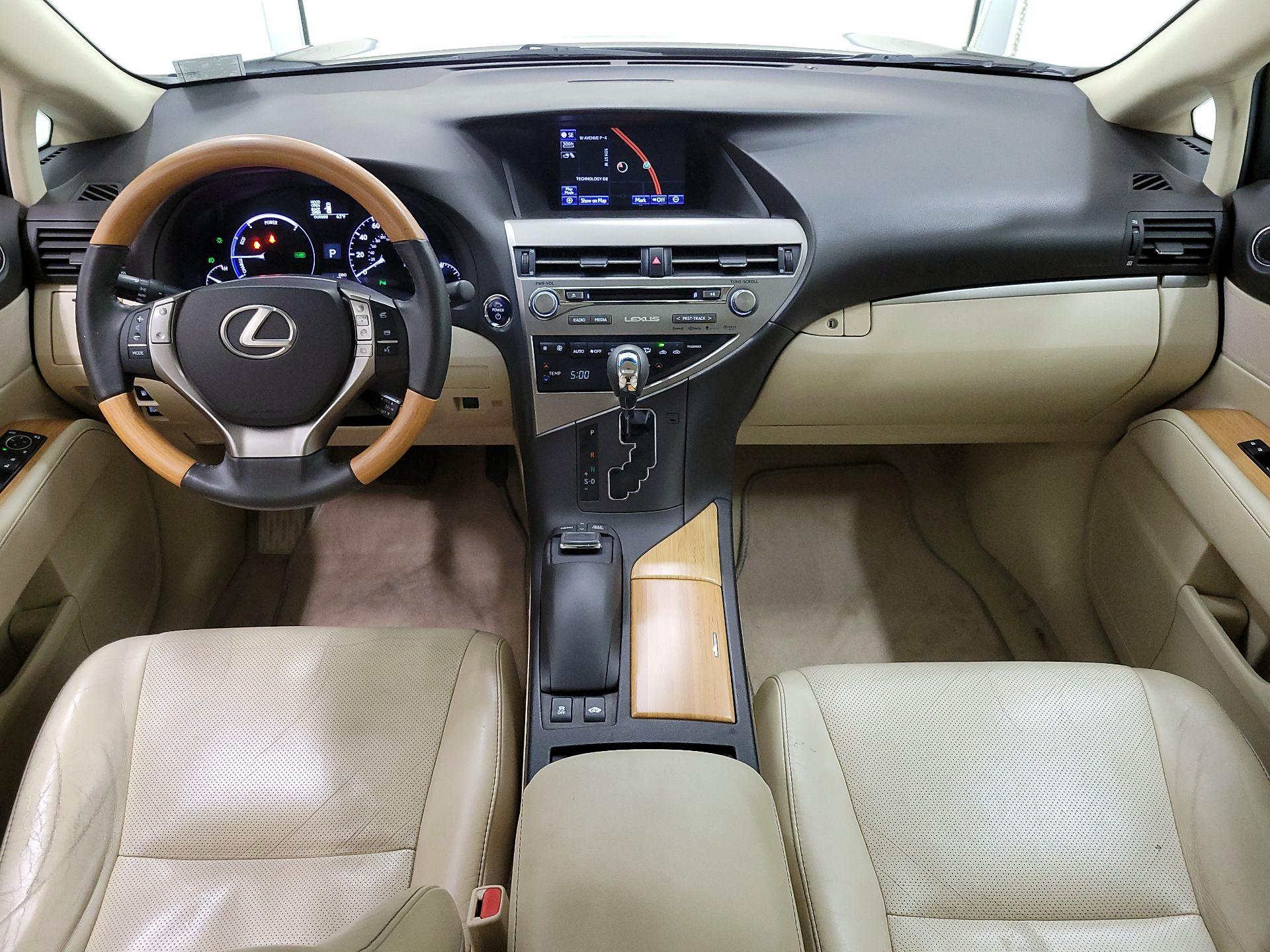 Thumbnail: 2015 Lexus RX - 9