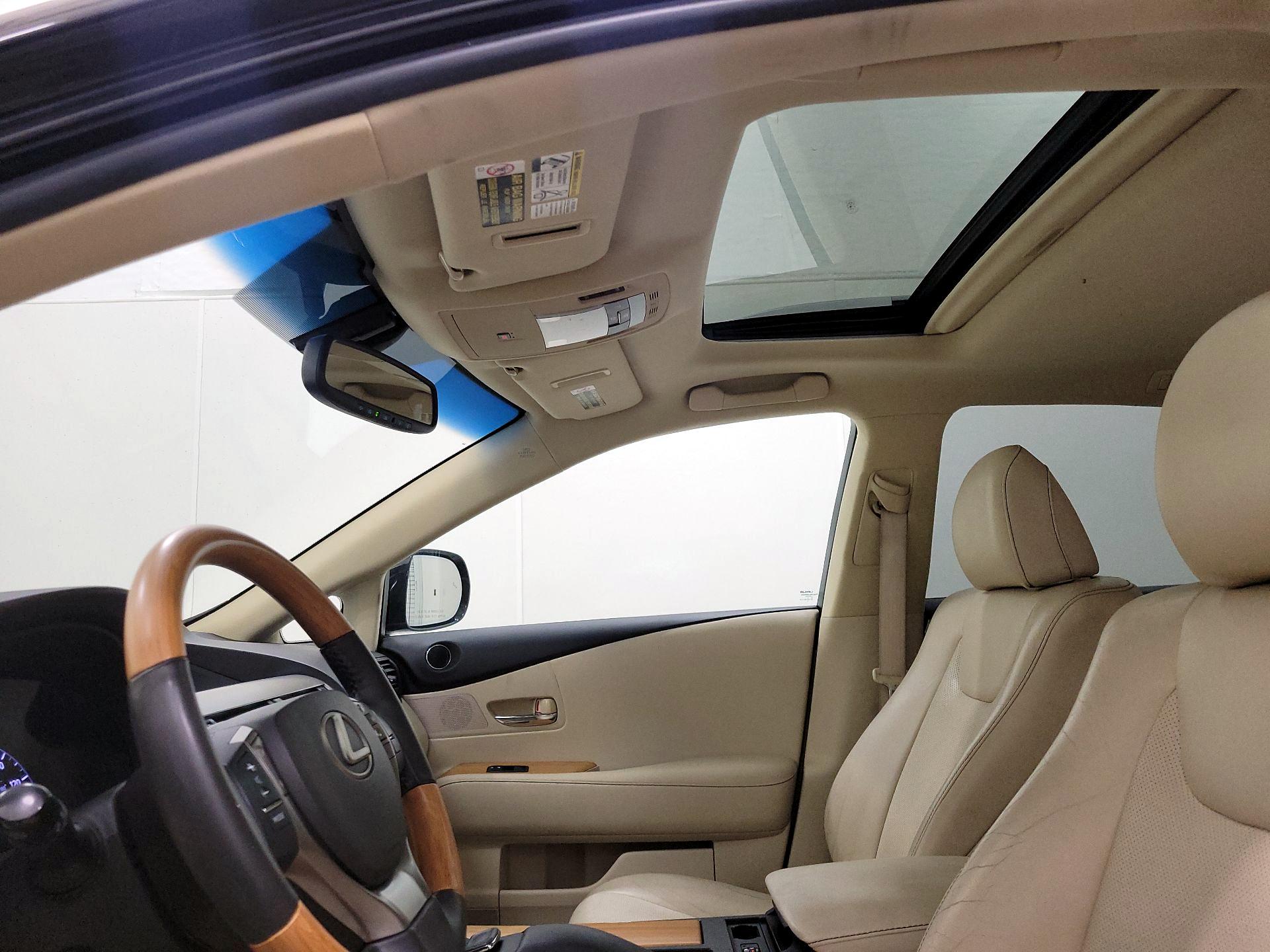 Thumbnail: 2015 Lexus RX - 19