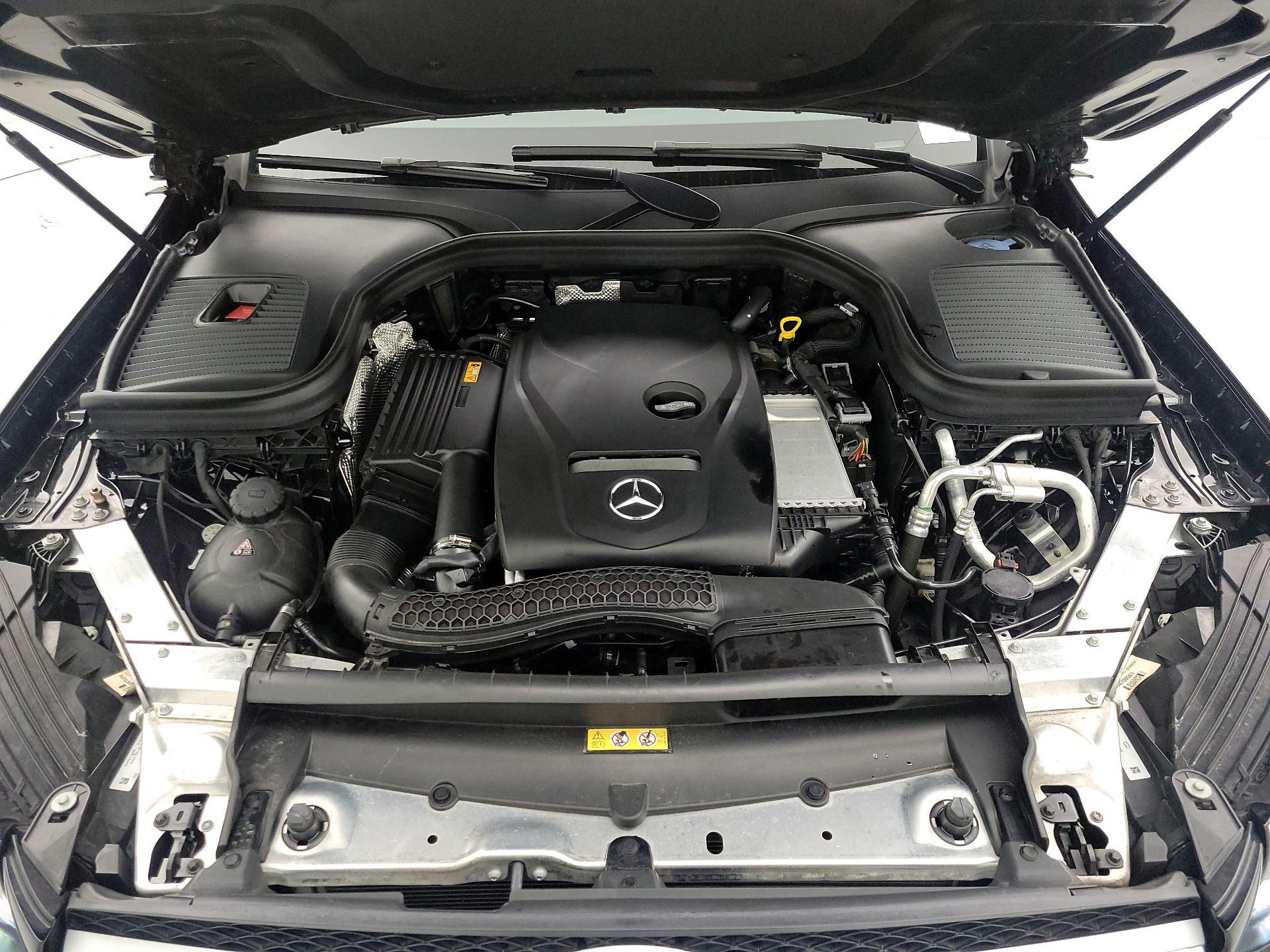 Thumbnail: 2019 Mercedes-Benz GLC - 19
