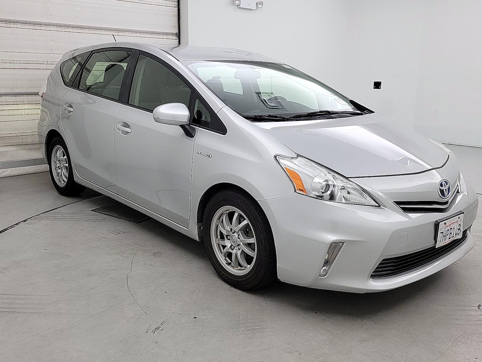 2014 Toyota Prius v Three