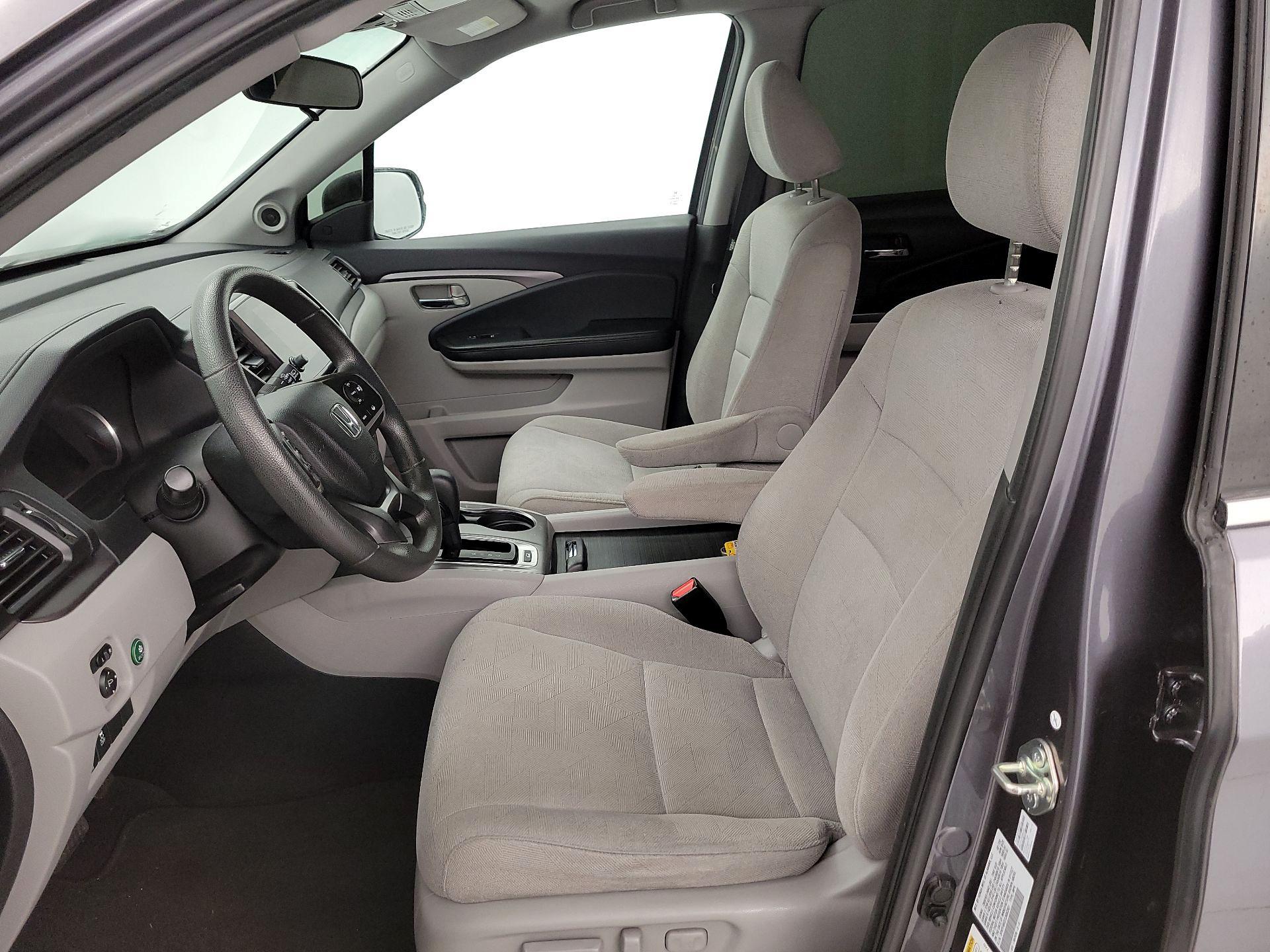 Thumbnail: 2020 Honda Pilot - 11