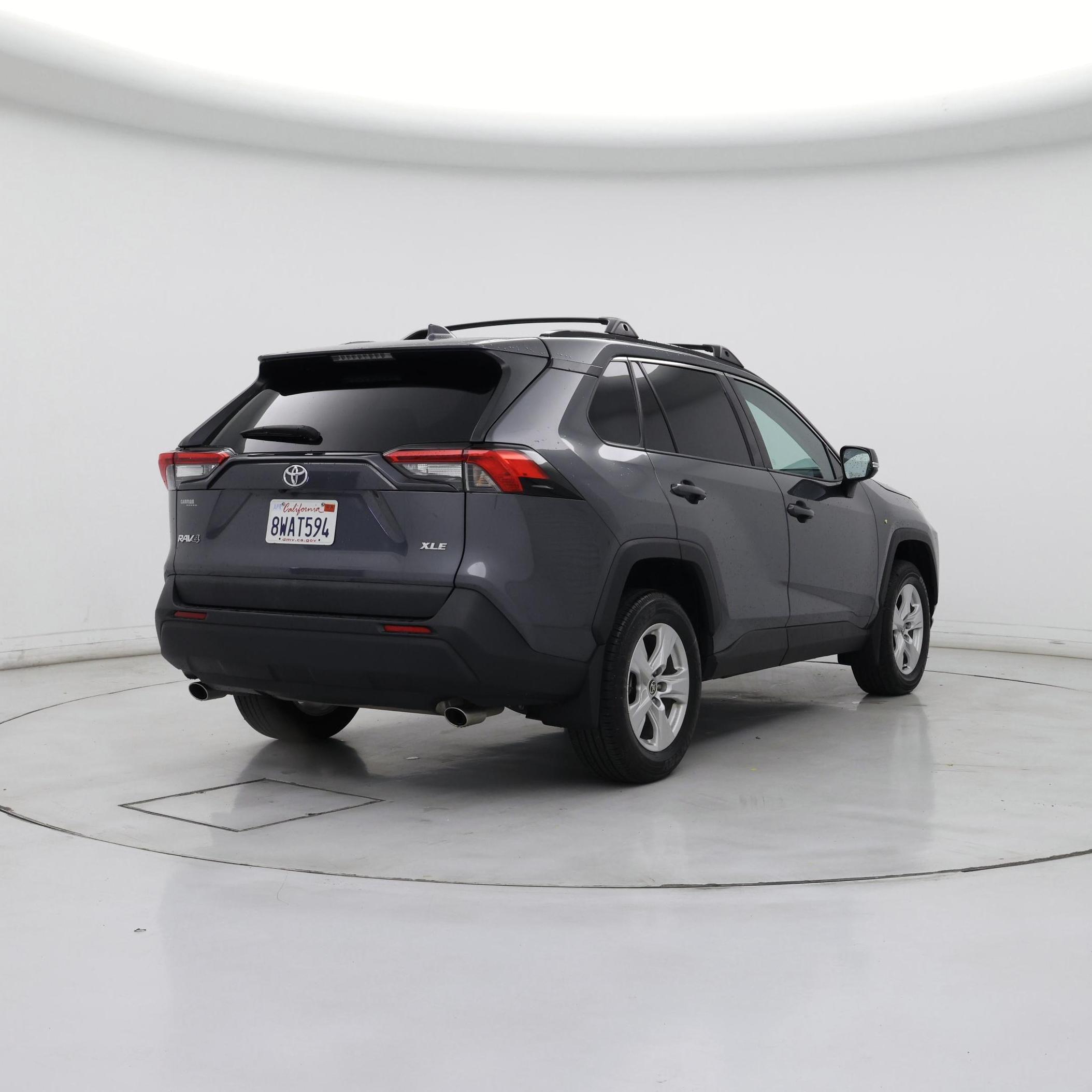 Thumbnail: 2021 Toyota RAV4 - 8
