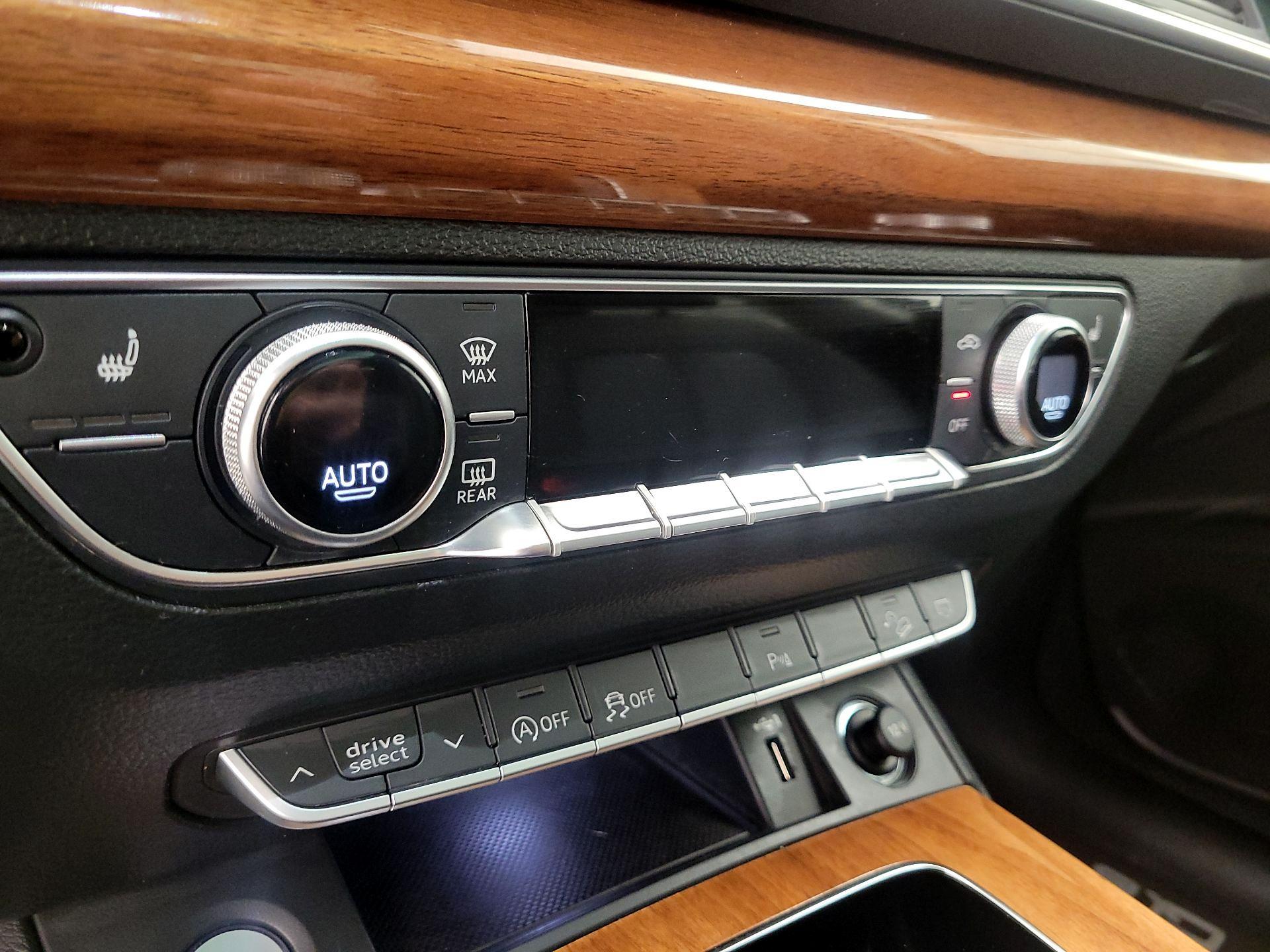 Thumbnail: 2023 Audi Q5 - 16