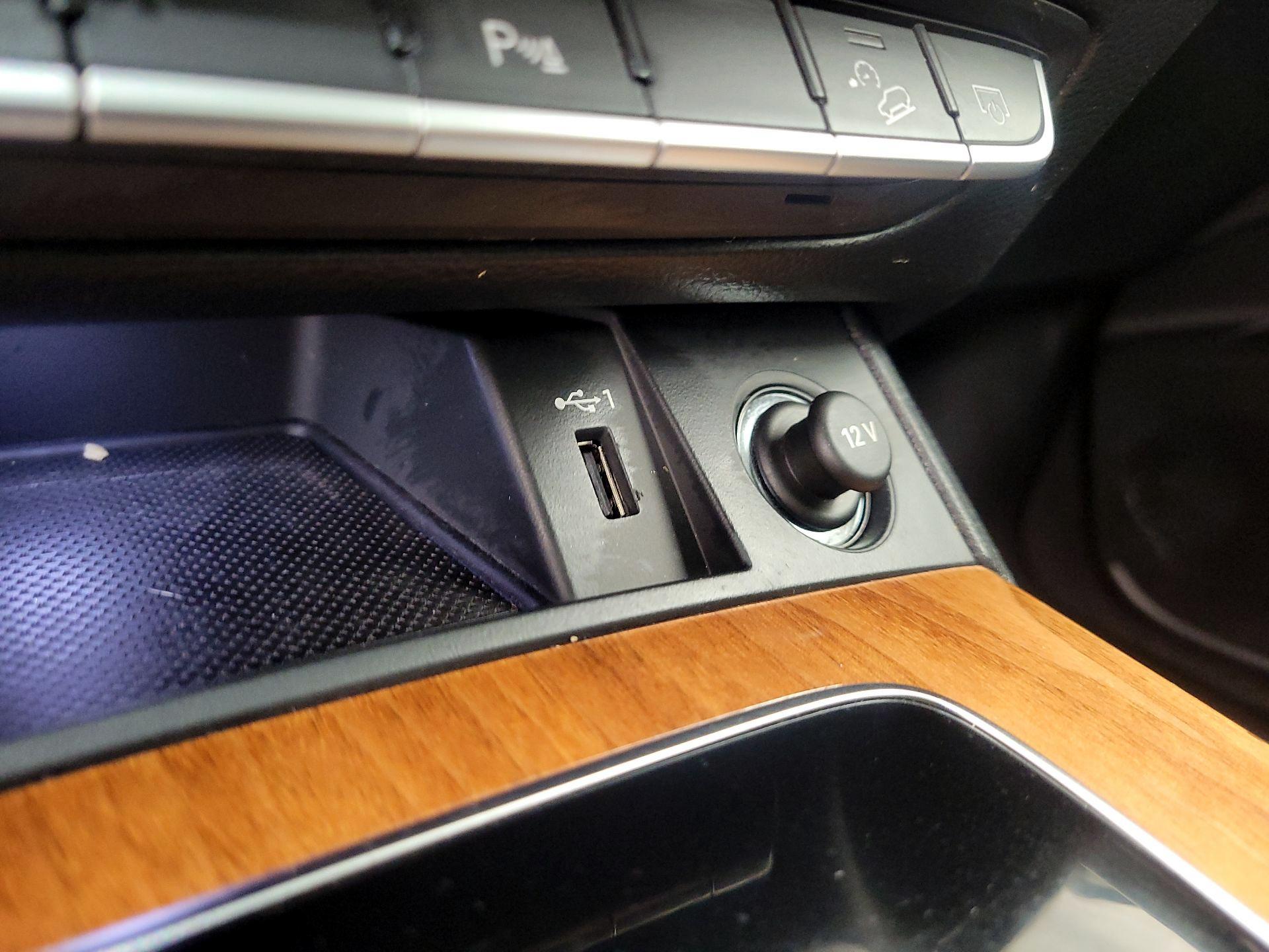 Thumbnail: 2023 Audi Q5 - 18