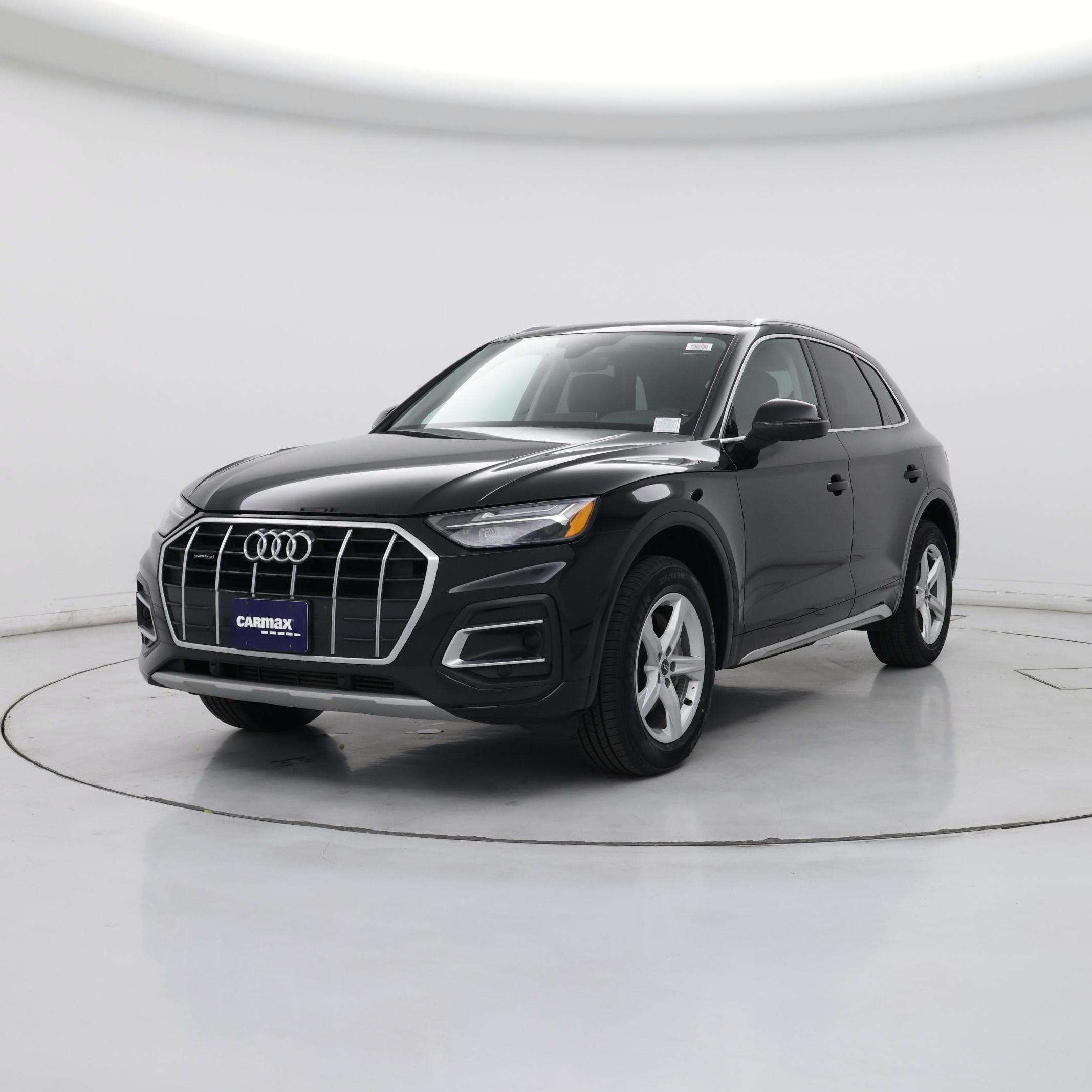 Thumbnail: 2023 Audi Q5 - 4