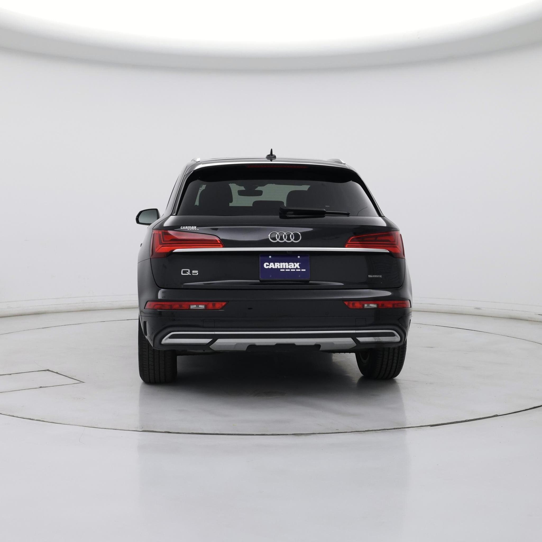 Thumbnail: 2023 Audi Q5 - 6
