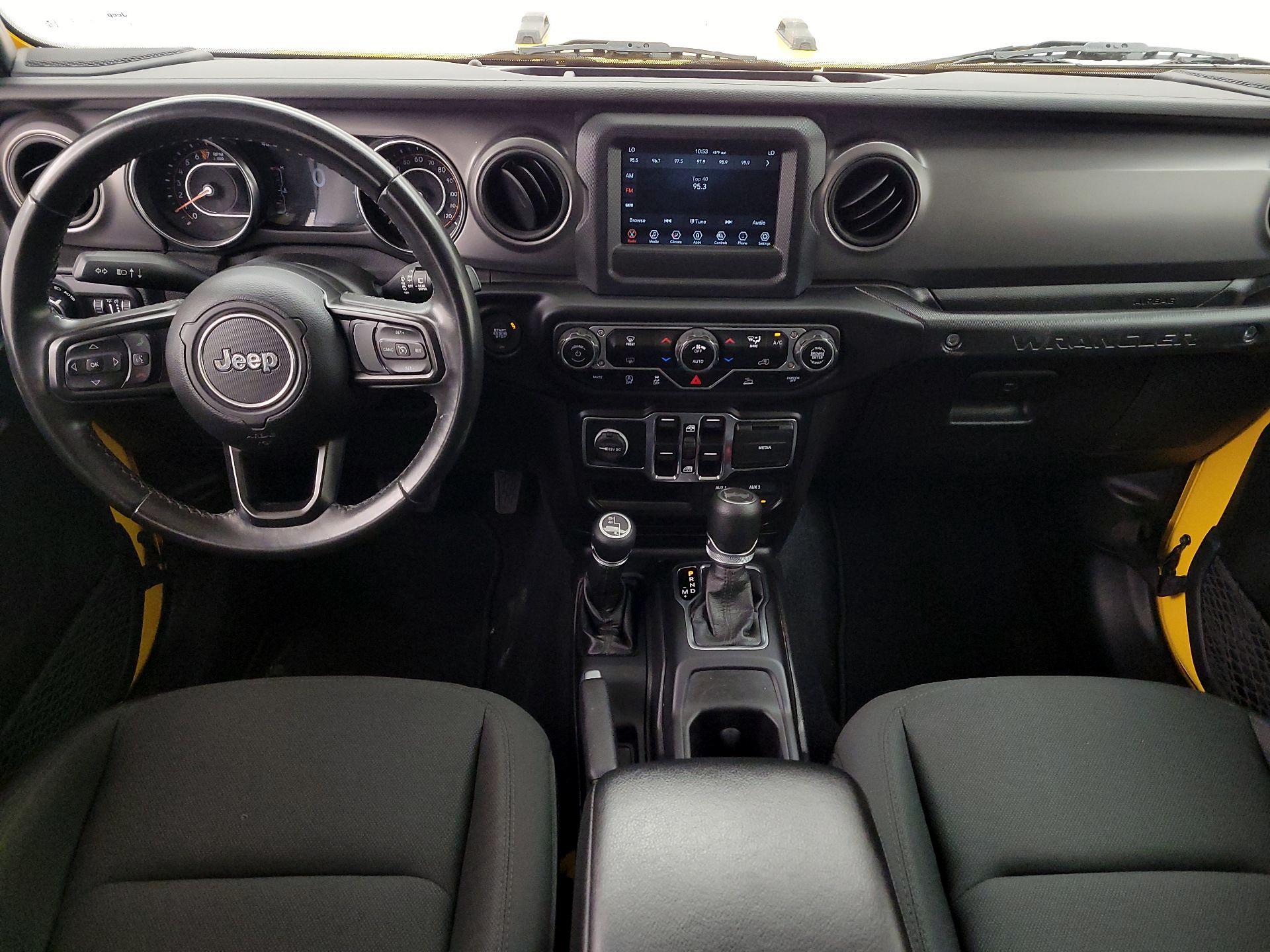 Thumbnail: 2021 Jeep Wrangler - 9