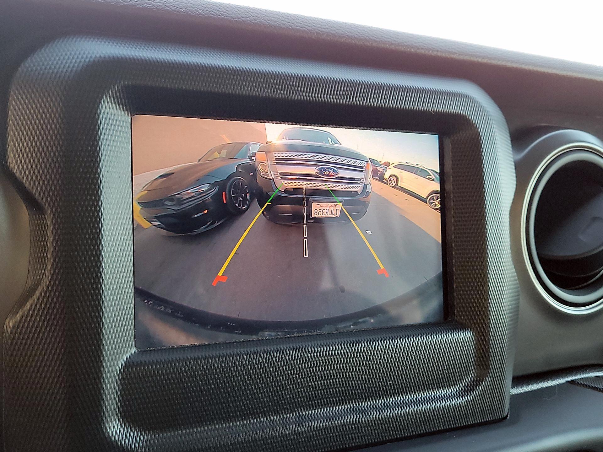 Thumbnail: 2021 Jeep Wrangler - 14