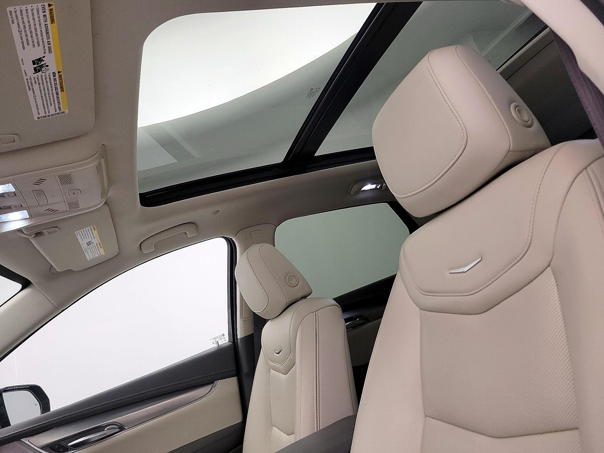 Thumbnail: 2021 Cadillac XT5 - 20