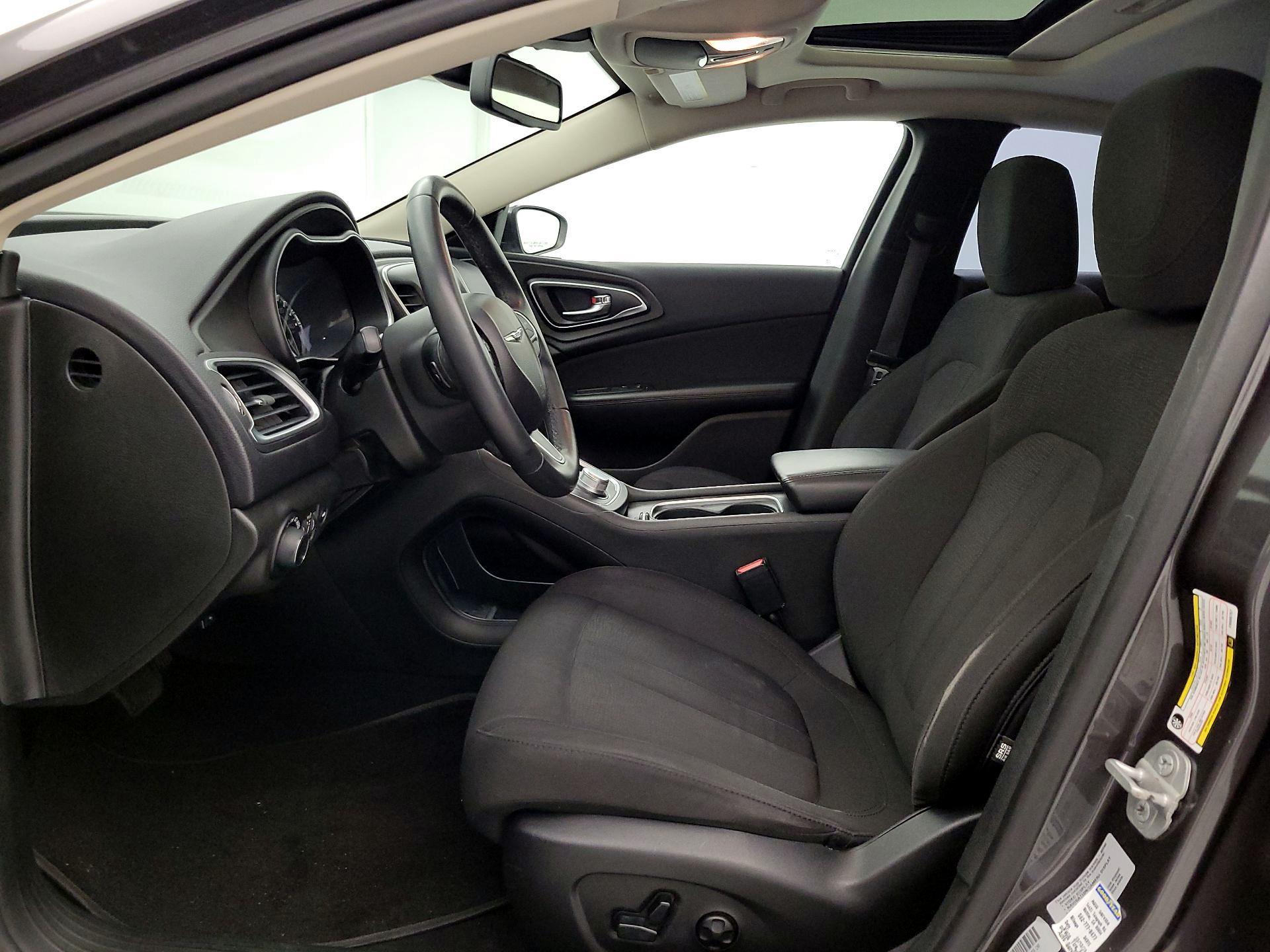 Thumbnail: 2015 Chrysler 200 - 11