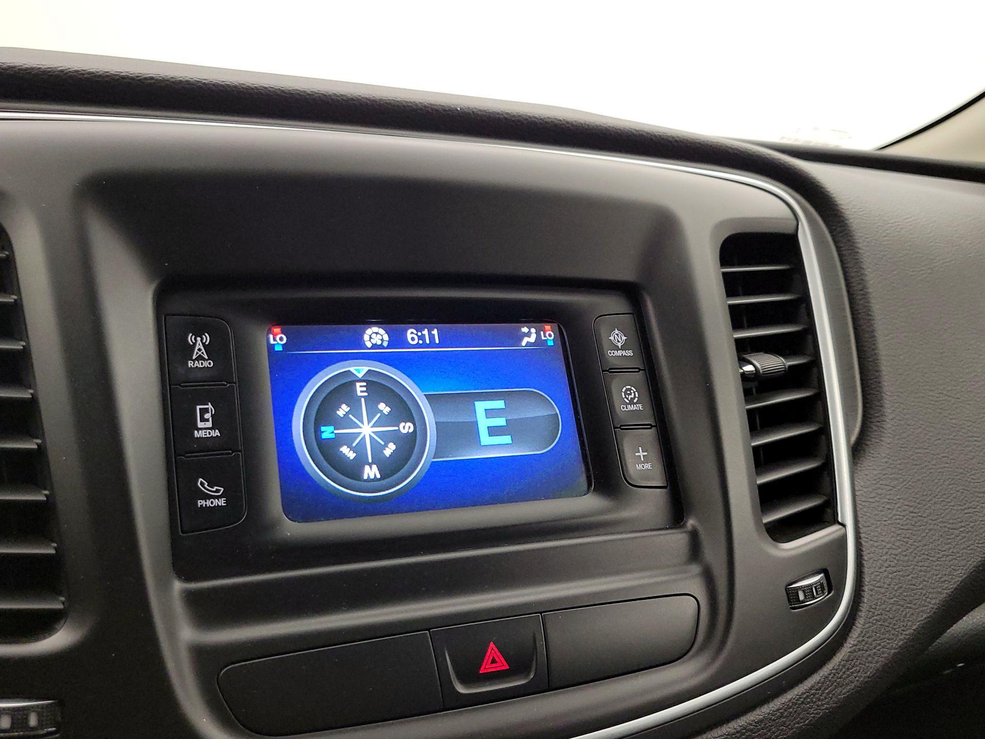 Thumbnail: 2015 Chrysler 200 - 14