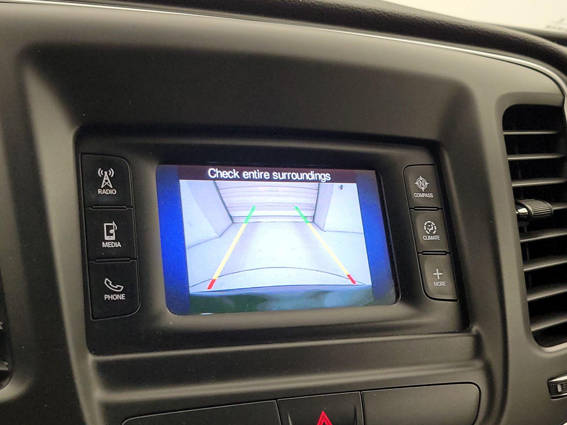 Thumbnail: 2015 Chrysler 200 - 15