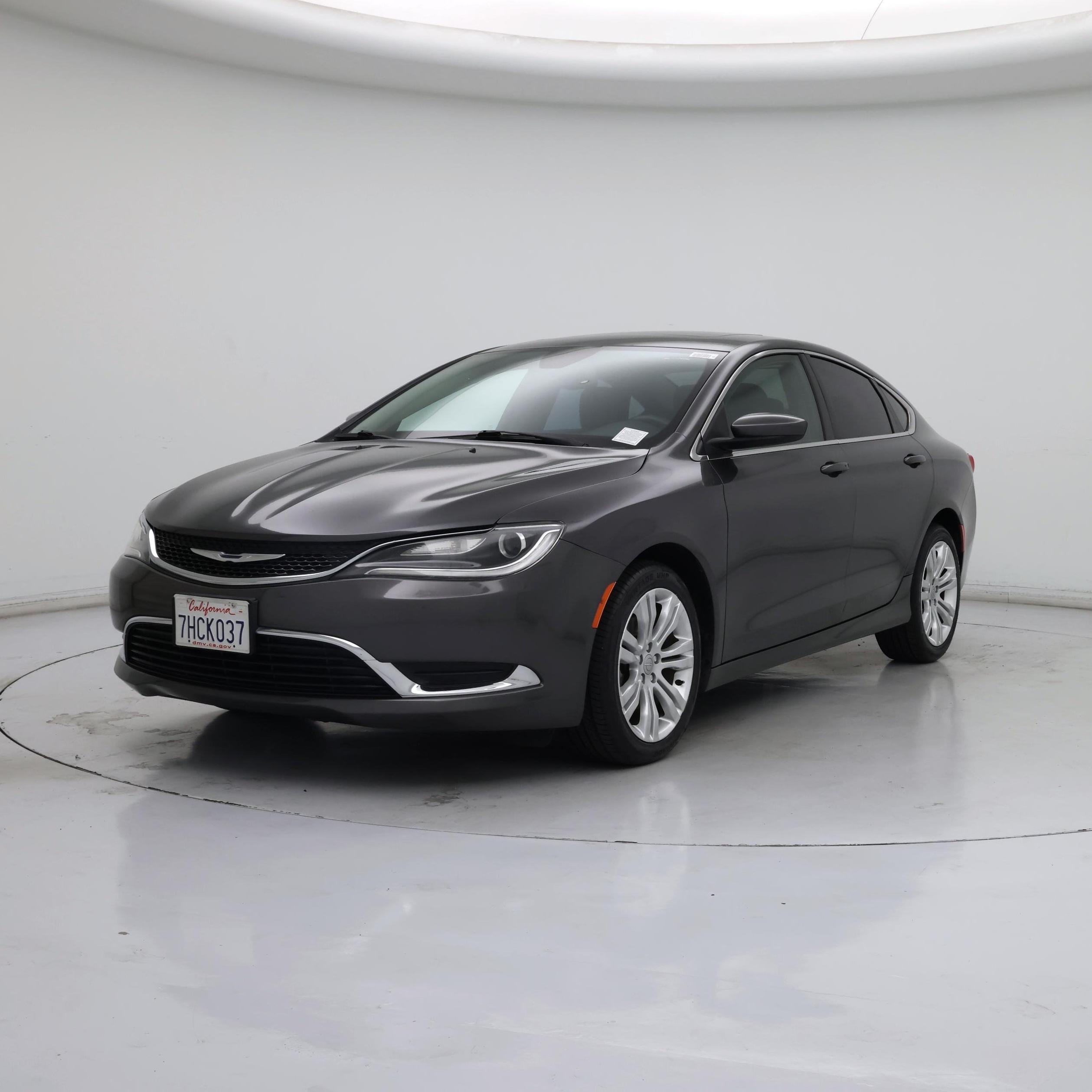Thumbnail: 2015 Chrysler 200 - 4