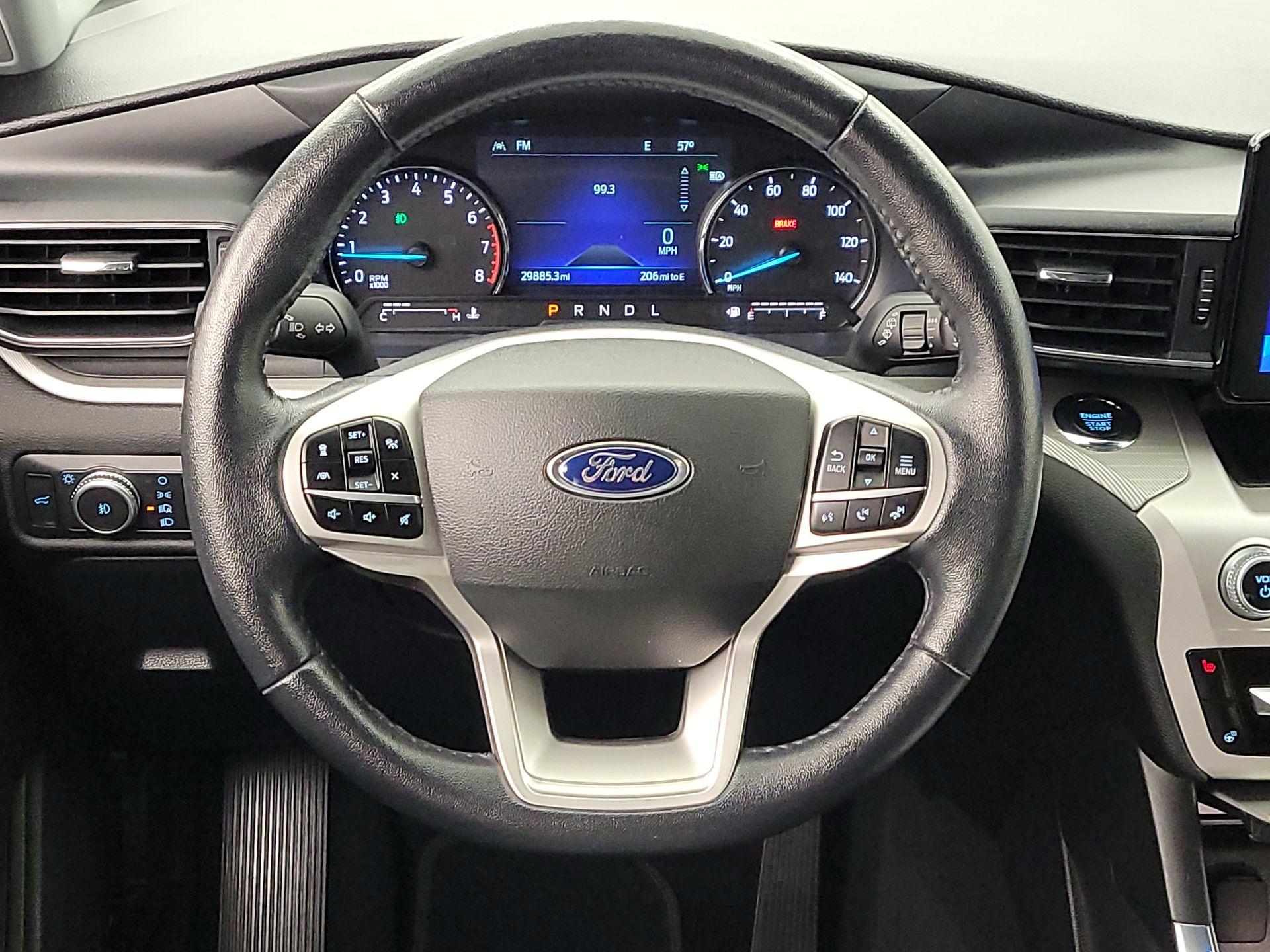 Thumbnail: 2022 Ford Explorer - 10