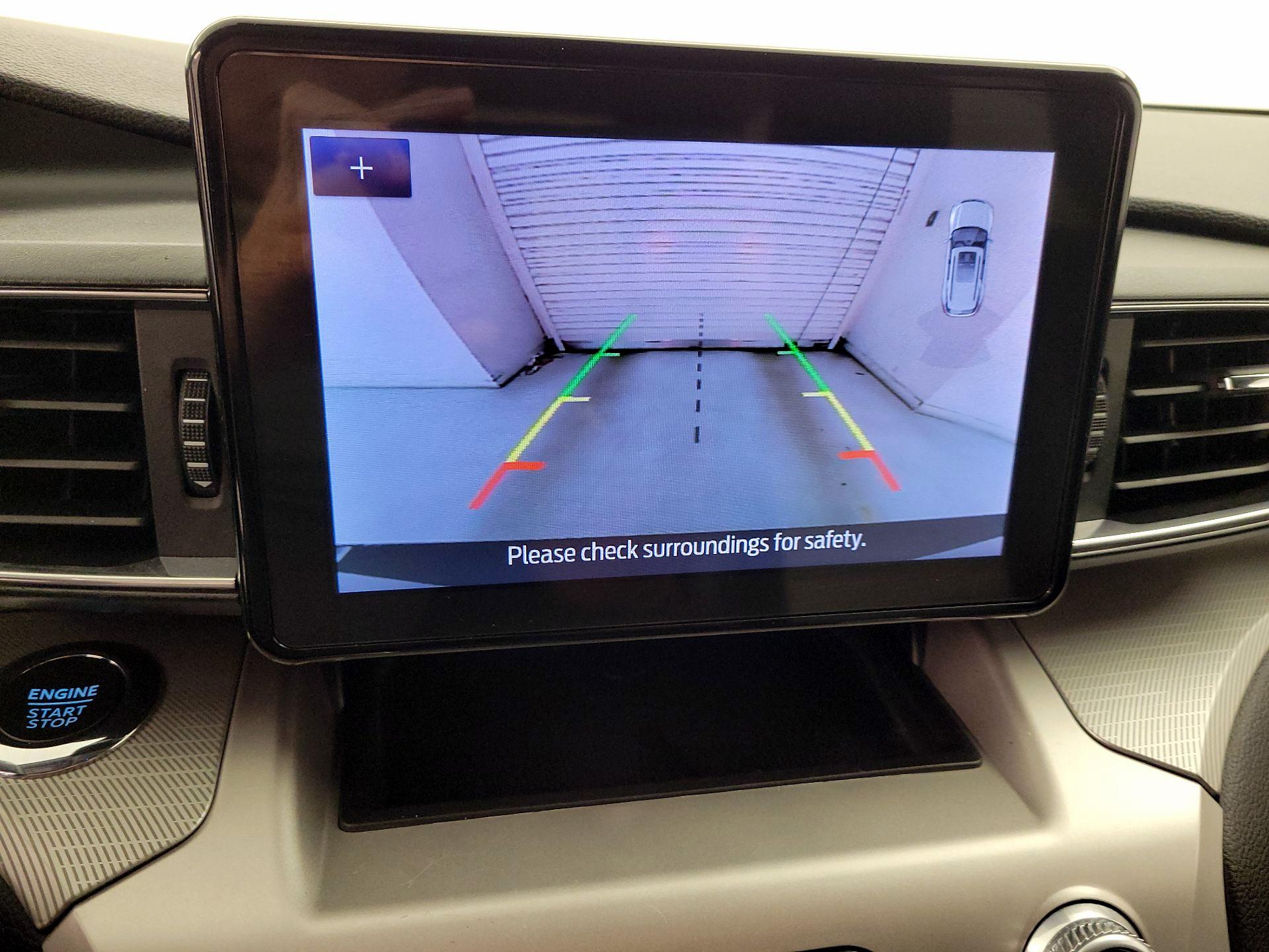 Thumbnail: 2022 Ford Explorer - 15