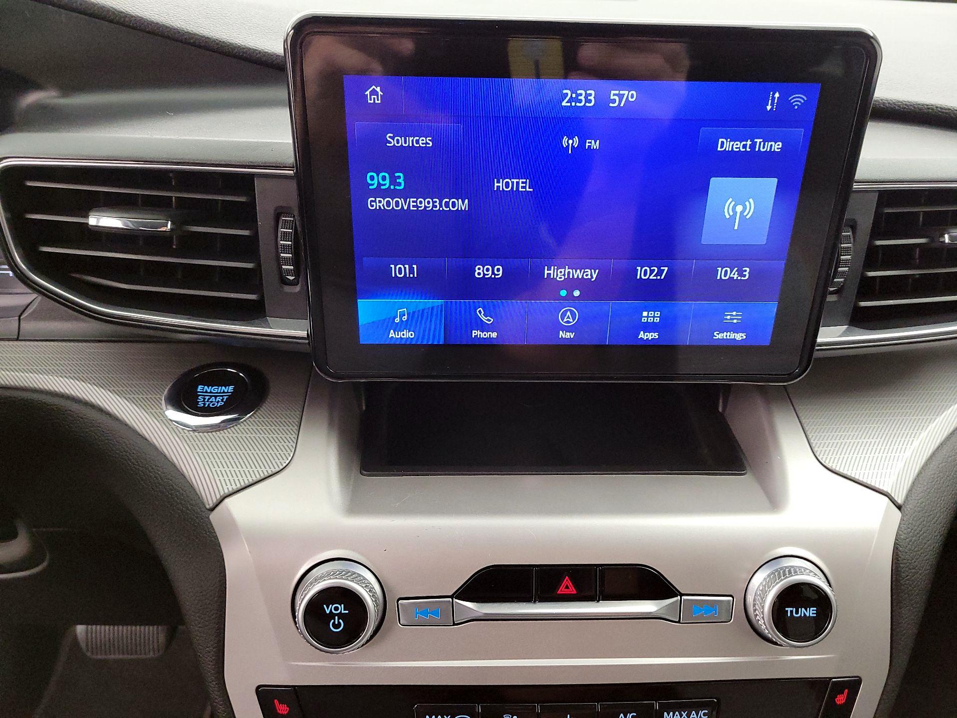 Thumbnail: 2022 Ford Explorer - 16