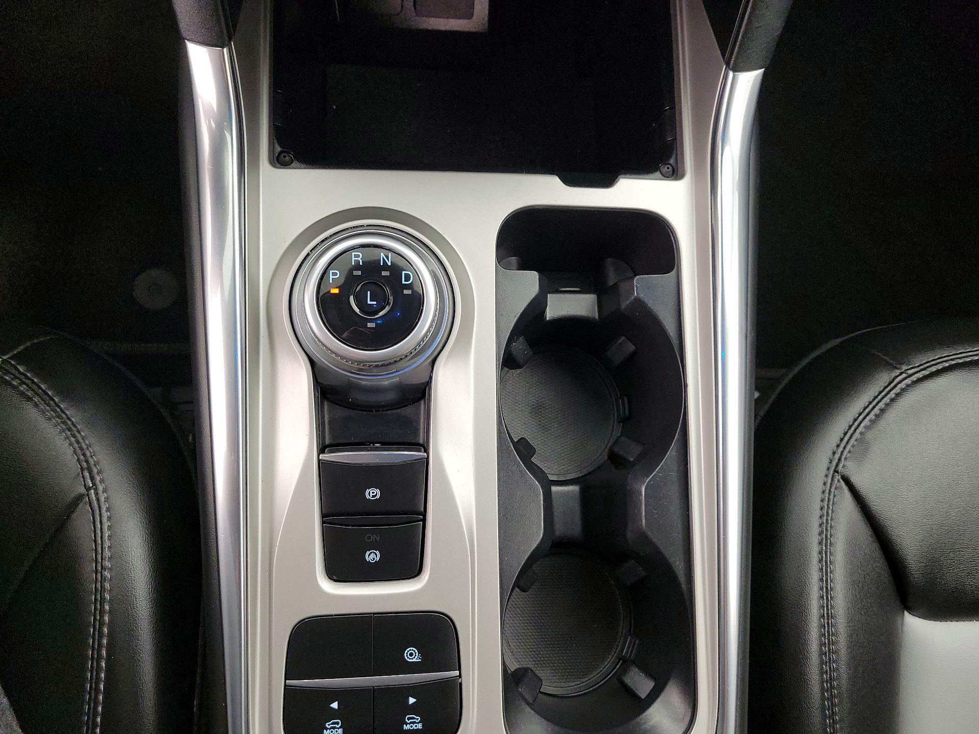 Thumbnail: 2022 Ford Explorer - 18