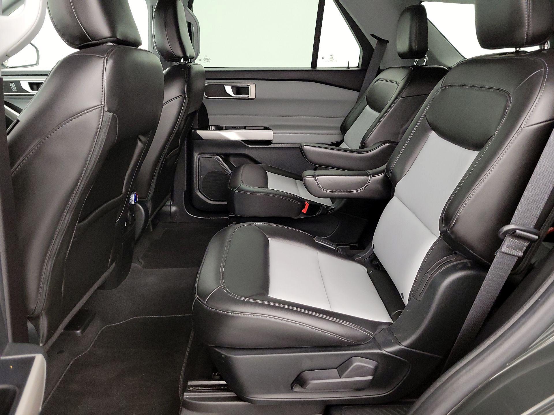 Thumbnail: 2022 Ford Explorer - 20