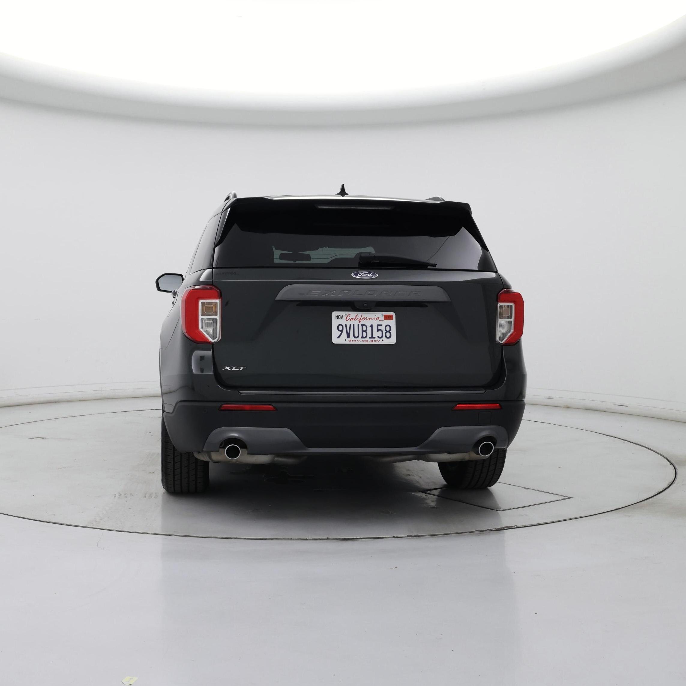 Thumbnail: 2022 Ford Explorer - 6