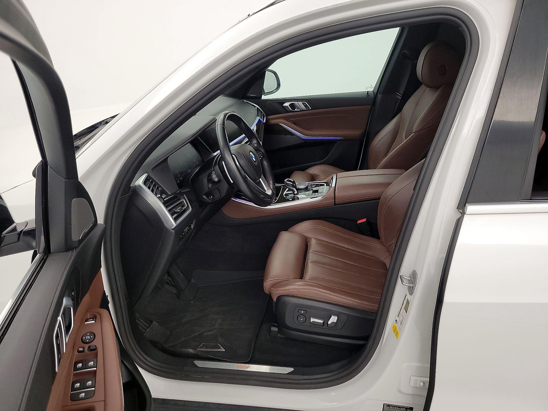 Thumbnail: 2021 BMW X5 - 11