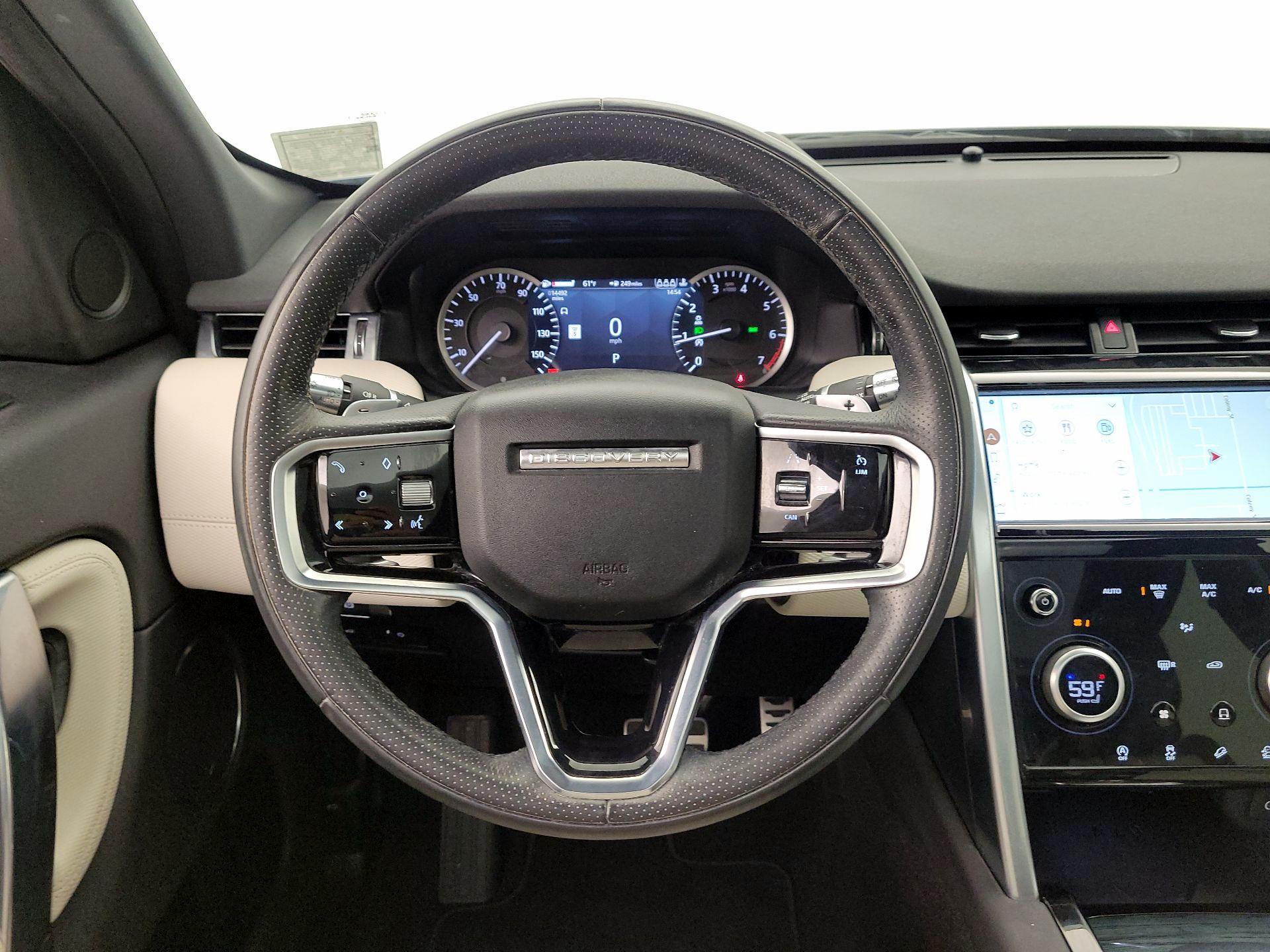 Thumbnail: 2022 Land Rover Discovery Sport - 10