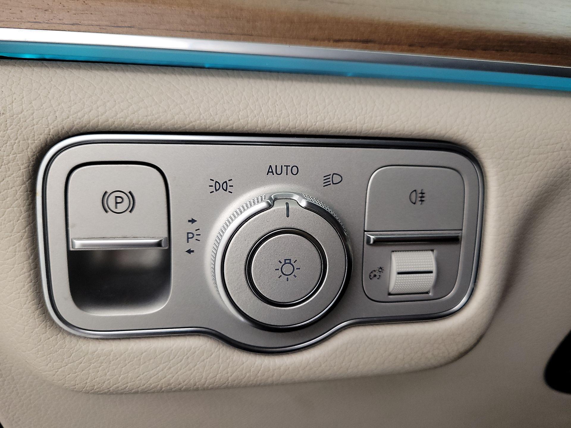 Thumbnail: 2022 Mercedes-Benz GLE - 13